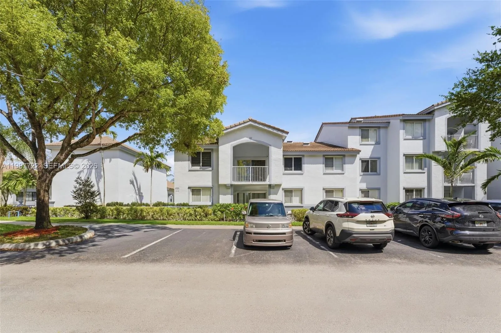 2640 S University Dr 230, Davie, Florida 33328, Davie, Florida 33328, 3 Bedrooms Bedrooms, ,2 BathroomsBathrooms,Residential,For Sale,2640 S University Dr 230, Davie, Florida 33328,A11987722