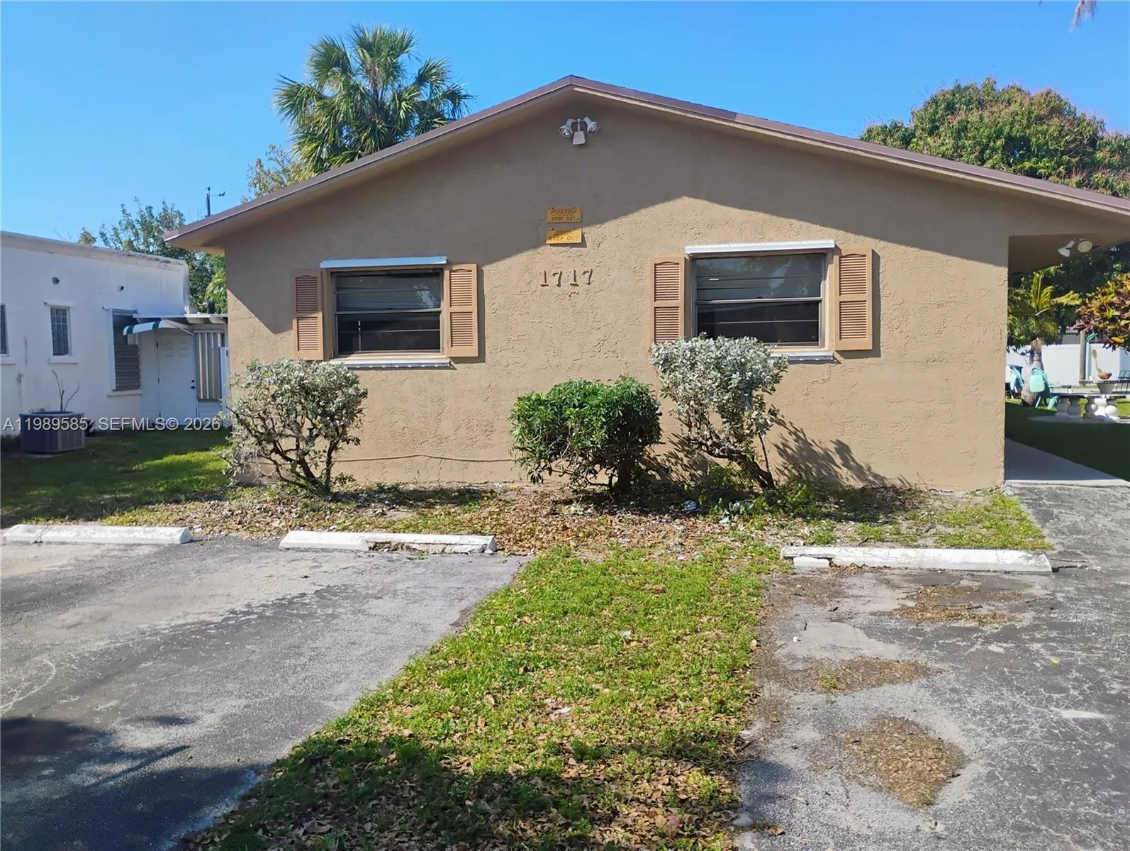 1717 Shenandoah St 2, Hollywood, Florida 33020, Hollywood, Florida 33020, 3 Bedrooms Bedrooms, ,2 BathroomsBathrooms,Residential Lease,For Rent,1717 Shenandoah St 2, Hollywood, Florida 33020,A11989585 1717 Shenandoah St 2, Hollywood, Florida 33020, Hollywood, Florida 33020, 3 Bedrooms Bedrooms, ,2 BathroomsBathrooms,Residential Lease,For Rent,1717 Shenandoah St 2, Hollywood, Florida 33020,A11989585