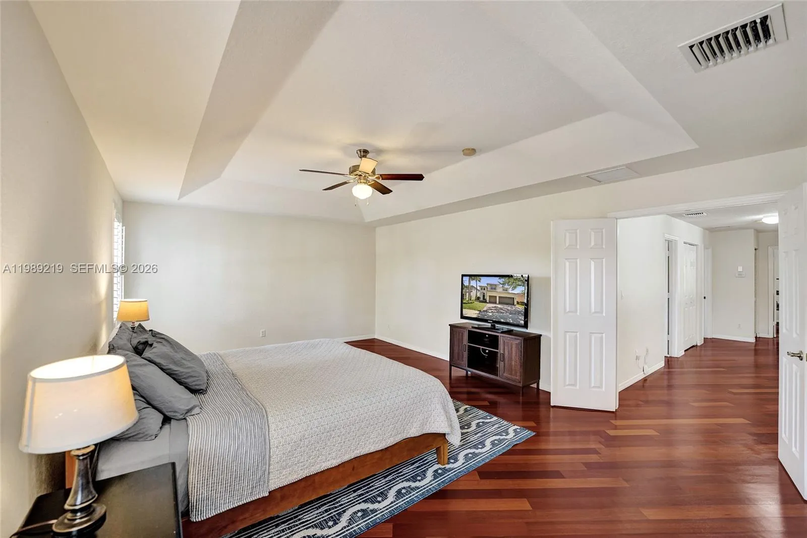 3936 Cascade Ter, Weston, Florida 33332, Weston, Florida 33332, 5 Bedrooms Bedrooms, ,4 BathroomsBathrooms,Residential,For Sale,3936 Cascade Ter, Weston, Florida 33332,A11989219