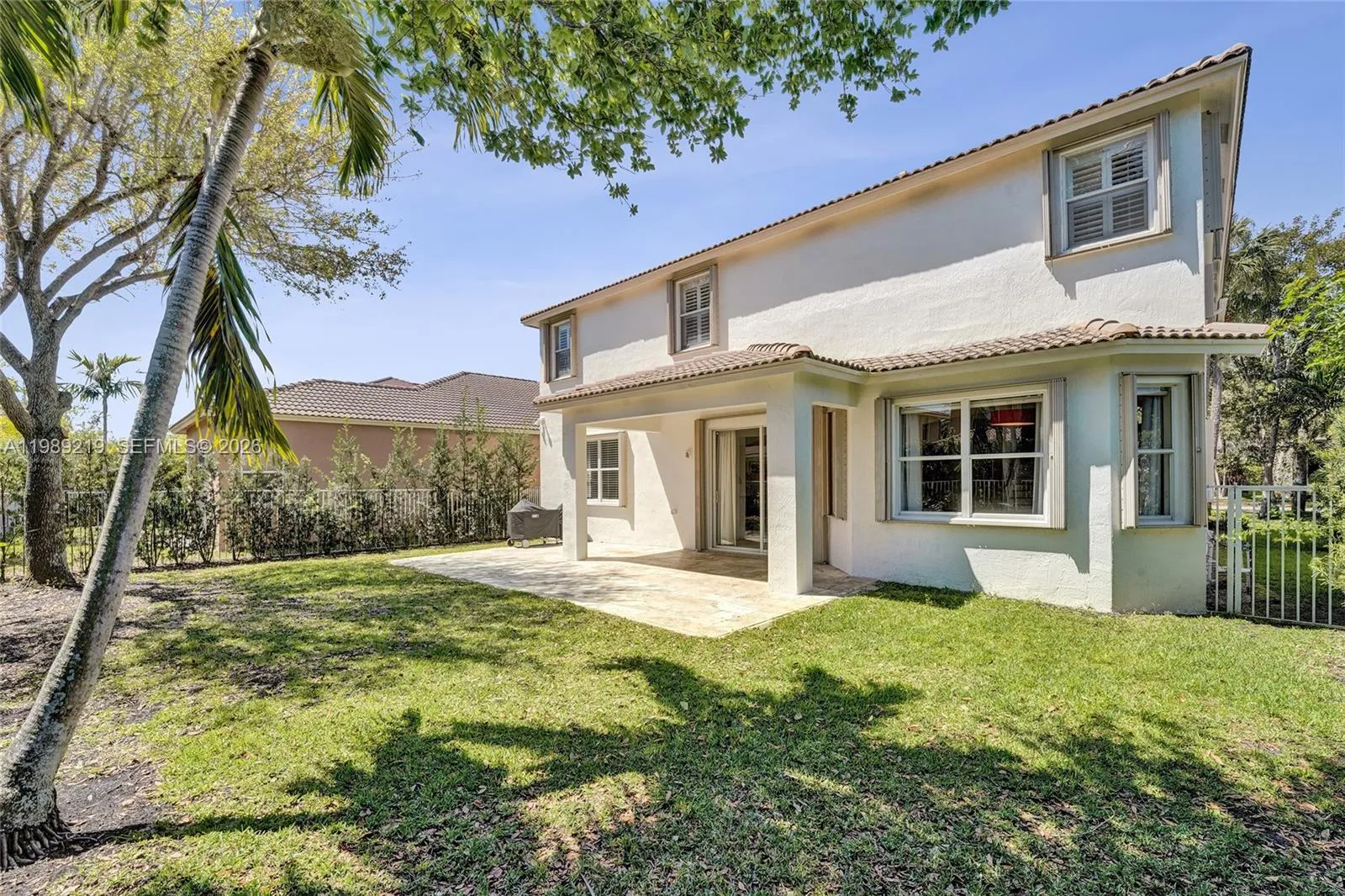 3936 Cascade Ter, Weston, Florida 33332, Weston, Florida 33332, 5 Bedrooms Bedrooms, ,4 BathroomsBathrooms,Residential,For Sale,3936 Cascade Ter, Weston, Florida 33332,A11989219