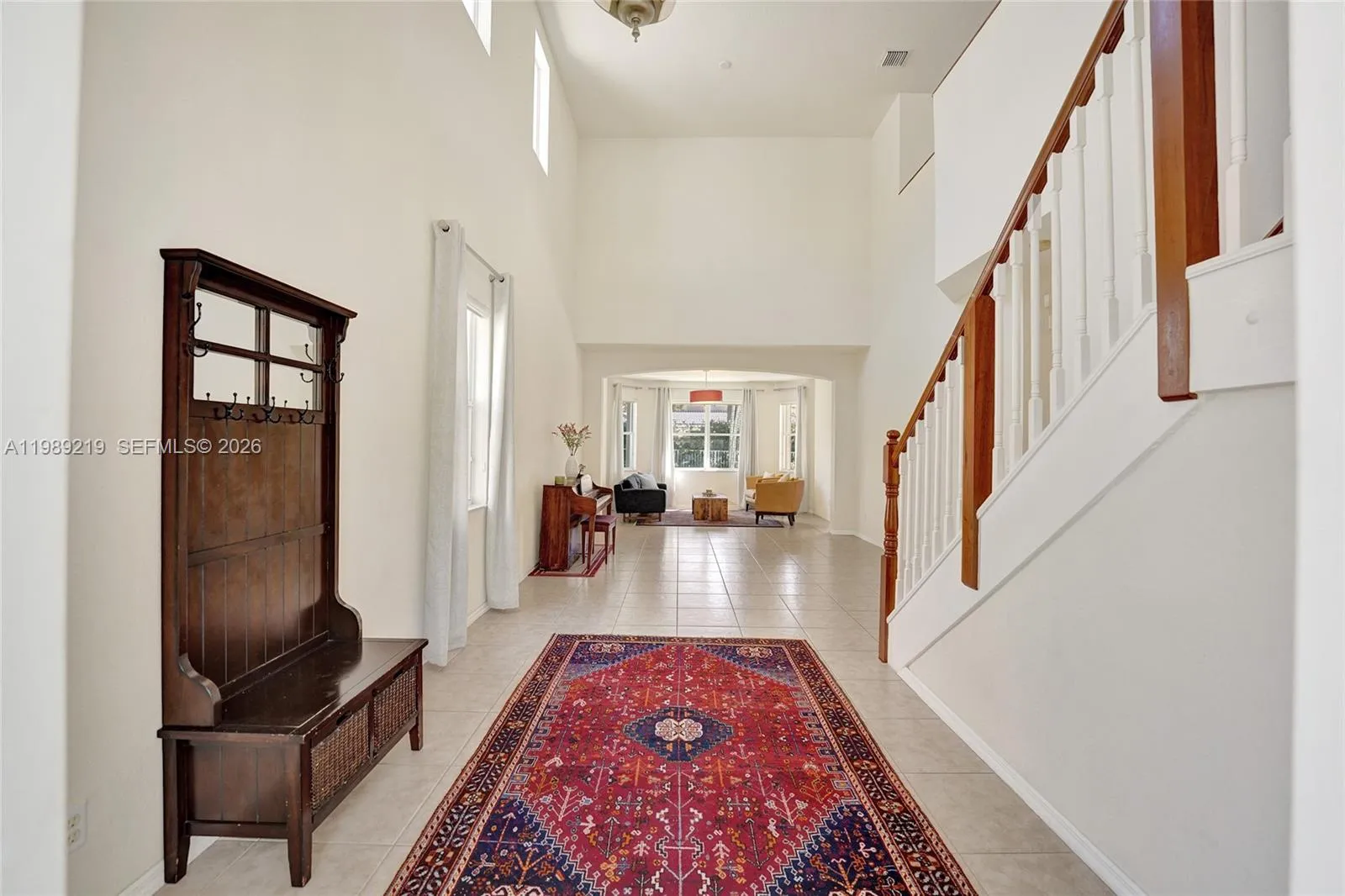 3936 Cascade Ter, Weston, Florida 33332, Weston, Florida 33332, 5 Bedrooms Bedrooms, ,4 BathroomsBathrooms,Residential,For Sale,3936 Cascade Ter, Weston, Florida 33332,A11989219