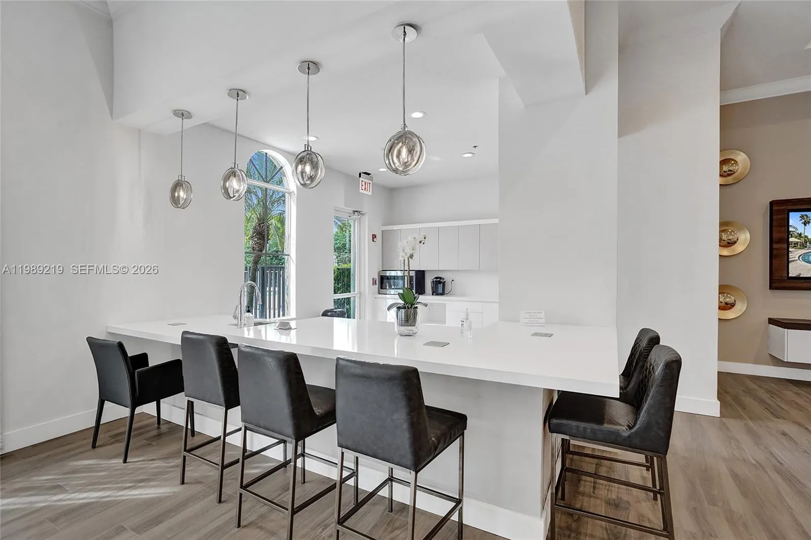 3936 Cascade Ter, Weston, Florida 33332, Weston, Florida 33332, 5 Bedrooms Bedrooms, ,4 BathroomsBathrooms,Residential,For Sale,3936 Cascade Ter, Weston, Florida 33332,A11989219