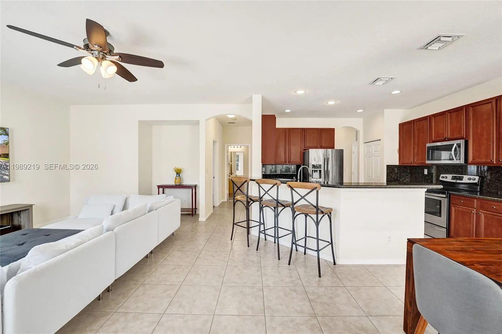 3936 Cascade Ter, Weston, Florida 33332, Weston, Florida 33332, 5 Bedrooms Bedrooms, ,4 BathroomsBathrooms,Residential,For Sale,3936 Cascade Ter, Weston, Florida 33332,A11989219
