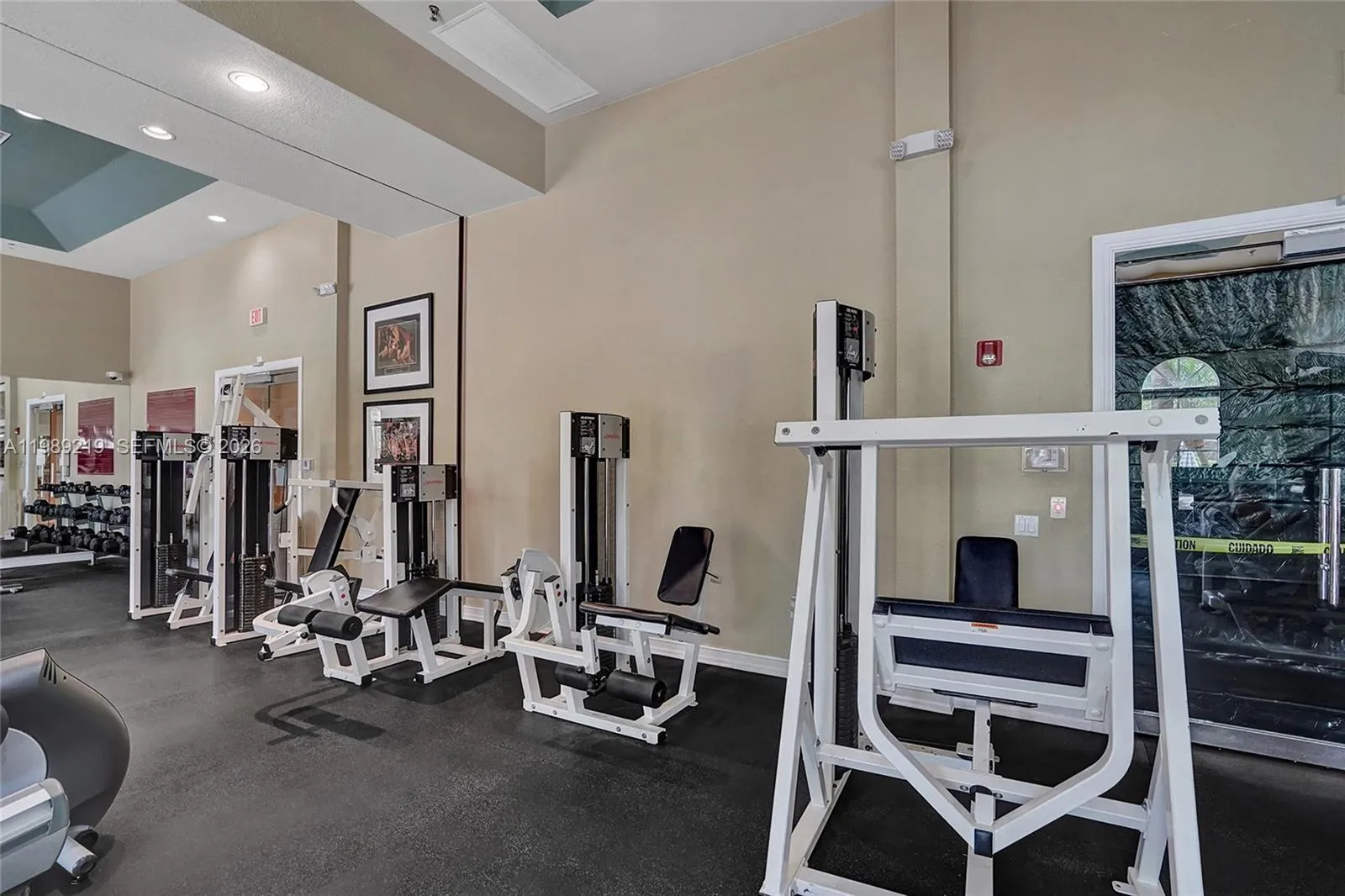 3936 Cascade Ter, Weston, Florida 33332, Weston, Florida 33332, 5 Bedrooms Bedrooms, ,4 BathroomsBathrooms,Residential,For Sale,3936 Cascade Ter, Weston, Florida 33332,A11989219