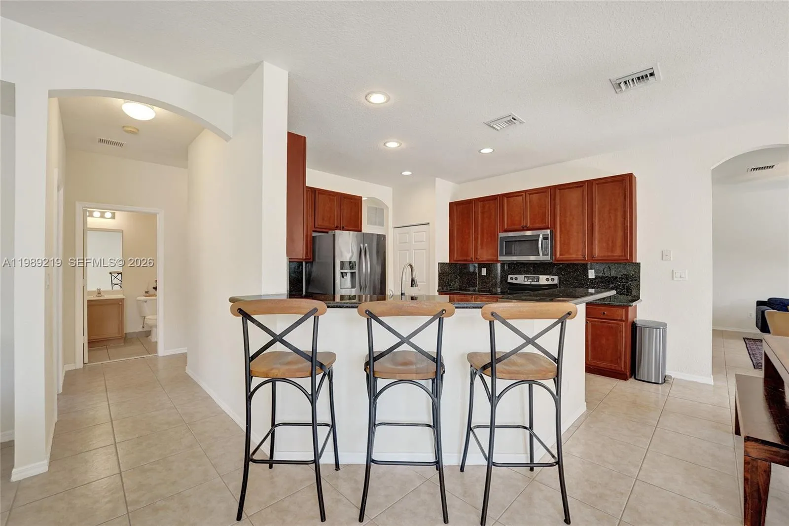 3936 Cascade Ter, Weston, Florida 33332, Weston, Florida 33332, 5 Bedrooms Bedrooms, ,4 BathroomsBathrooms,Residential,For Sale,3936 Cascade Ter, Weston, Florida 33332,A11989219