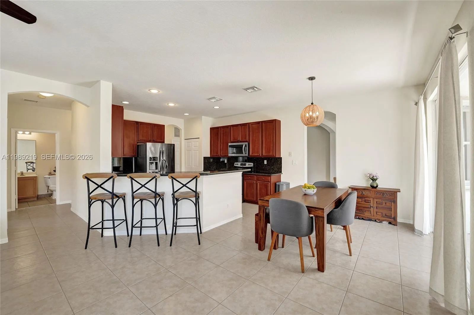 3936 Cascade Ter, Weston, Florida 33332, Weston, Florida 33332, 5 Bedrooms Bedrooms, ,4 BathroomsBathrooms,Residential,For Sale,3936 Cascade Ter, Weston, Florida 33332,A11989219