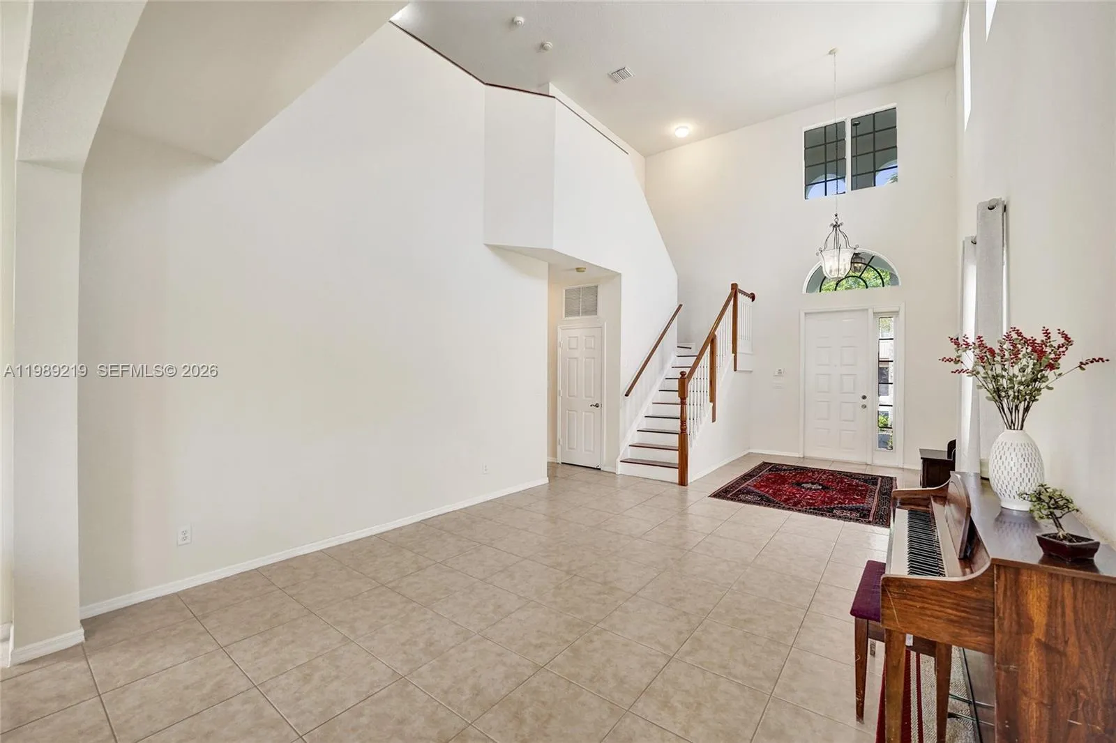 3936 Cascade Ter, Weston, Florida 33332, Weston, Florida 33332, 5 Bedrooms Bedrooms, ,4 BathroomsBathrooms,Residential,For Sale,3936 Cascade Ter, Weston, Florida 33332,A11989219