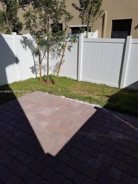 9205 W 33rd Way 9205, Hialeah, Florida 33018, Hialeah, Florida 33018, 2 Bedrooms Bedrooms, ,2 BathroomsBathrooms,Residential Lease,For Rent,9205 W 33rd Way 9205, Hialeah, Florida 33018,A11989604