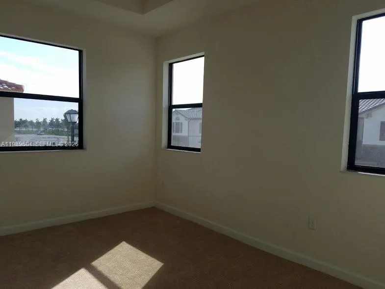 9205 W 33rd Way 9205, Hialeah, Florida 33018, Hialeah, Florida 33018, 2 Bedrooms Bedrooms, ,2 BathroomsBathrooms,Residential Lease,For Rent,9205 W 33rd Way 9205, Hialeah, Florida 33018,A11989604