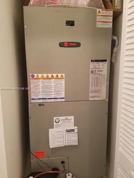 9205 W 33rd Way 9205, Hialeah, Florida 33018, Hialeah, Florida 33018, 2 Bedrooms Bedrooms, ,2 BathroomsBathrooms,Residential Lease,For Rent,9205 W 33rd Way 9205, Hialeah, Florida 33018,A11989604