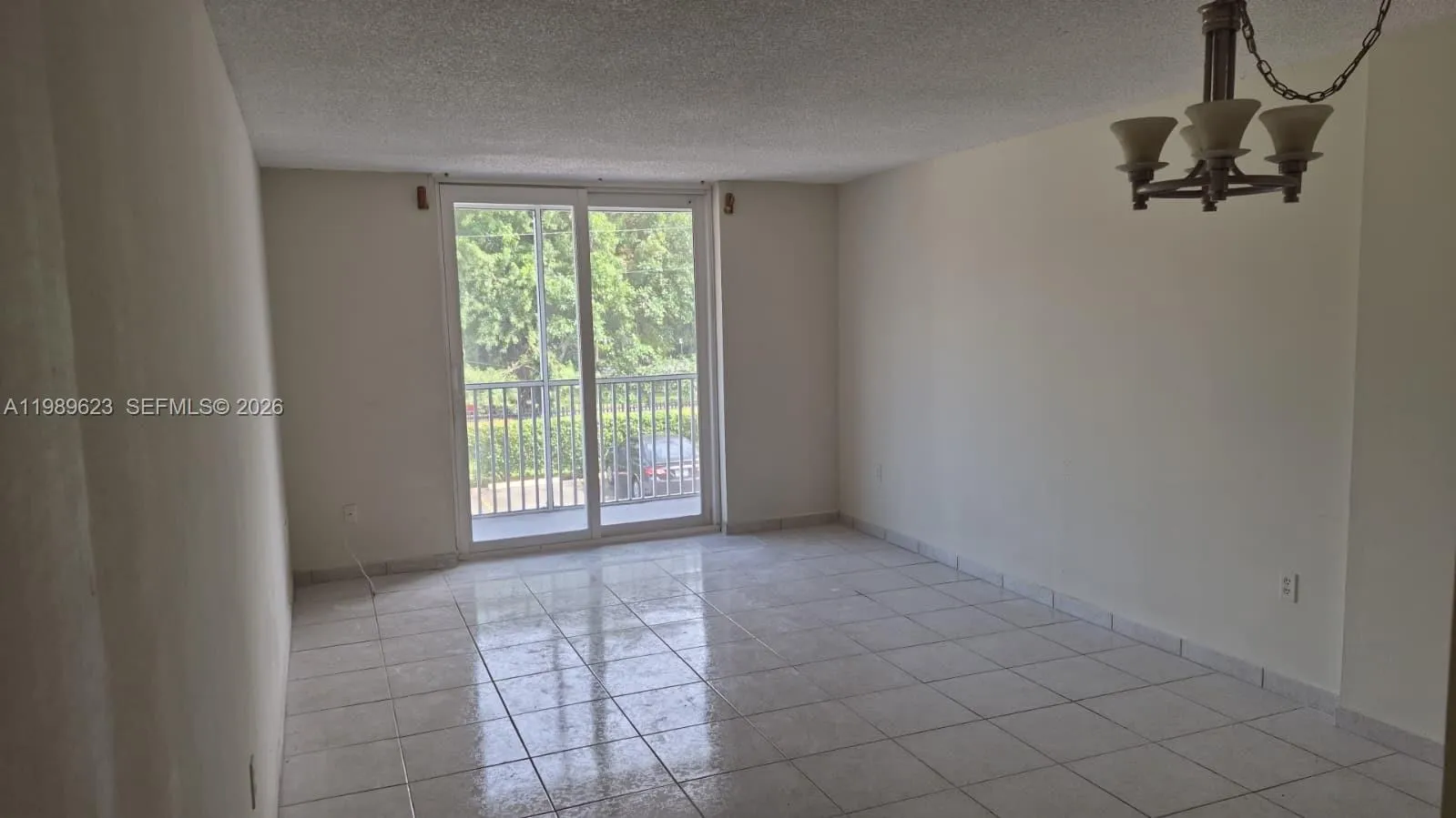 16950 W Dixie Hwy A-228 Hwy A228, North Miami Beac, North Miami Beach, Florida 33160, 1 Bedroom Bedrooms, ,1 BathroomBathrooms,Residential Lease,For Rent,16950 W Dixie Hwy A-228 Hwy A228, North Miami Beac,A11989623