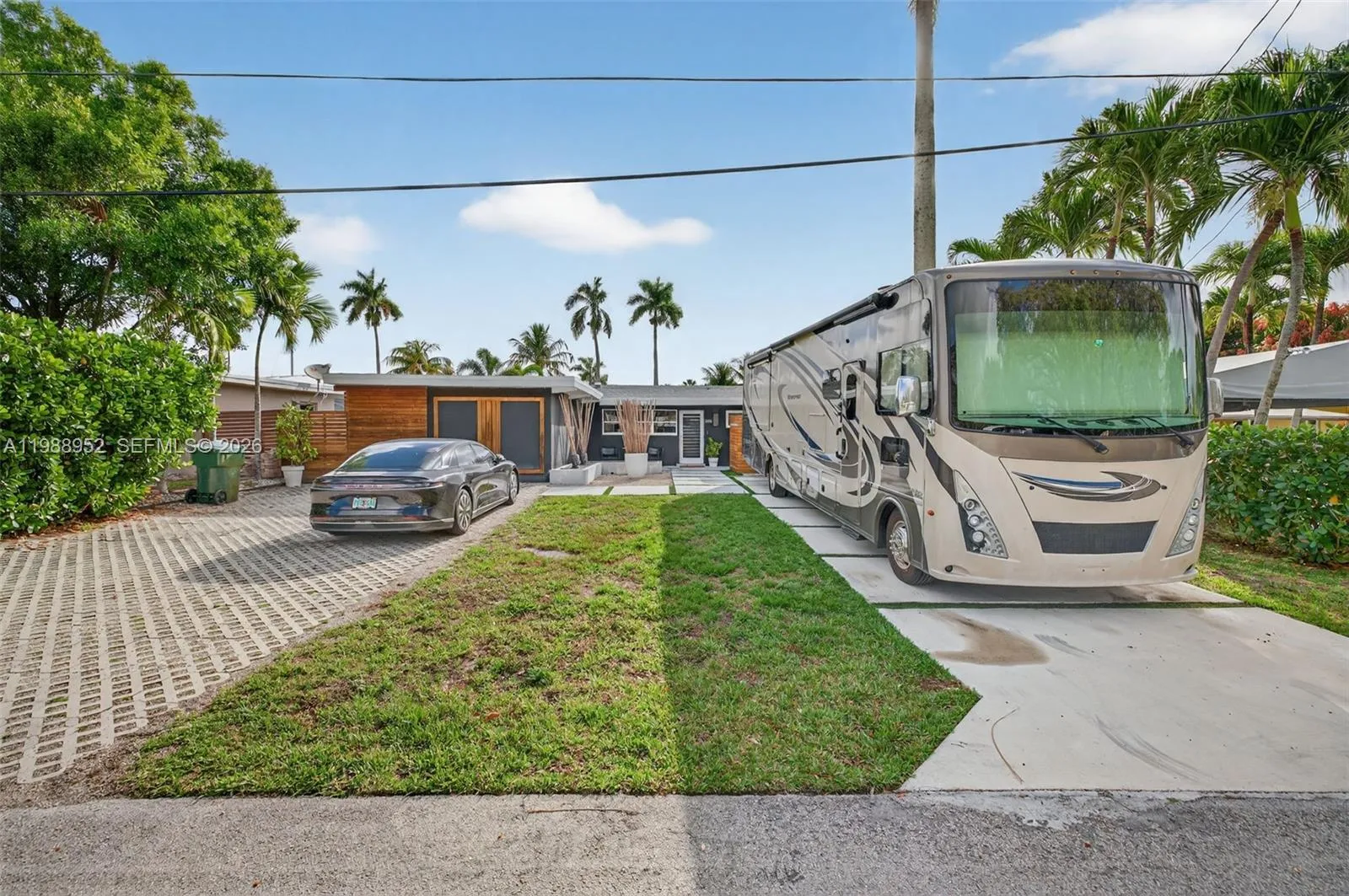 2436 Cat Cay Ln, Fort Lauderdale, Florida 33312, Fort Lauderdale, Florida 33312, 3 Bedrooms Bedrooms, ,2 BathroomsBathrooms,Residential,For Sale,2436 Cat Cay Ln, Fort Lauderdale, Florida 33312,A11988952