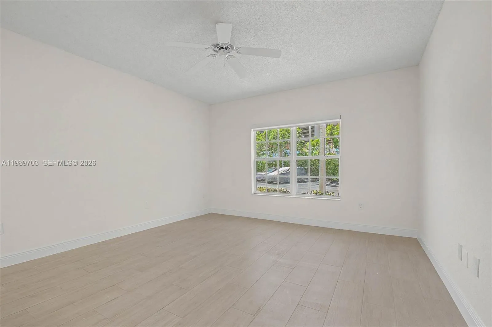 7000 Sw 80th St 103, Miami, Florida 33143, Miami, Florida 33143, 1 Bedroom Bedrooms, ,1 BathroomBathrooms,Residential Lease,For Rent,7000 Sw 80th St 103, Miami, Florida 33143,A11989703