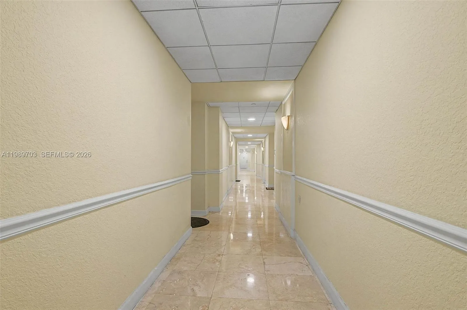 7000 Sw 80th St 103, Miami, Florida 33143, Miami, Florida 33143, 1 Bedroom Bedrooms, ,1 BathroomBathrooms,Residential Lease,For Rent,7000 Sw 80th St 103, Miami, Florida 33143,A11989703