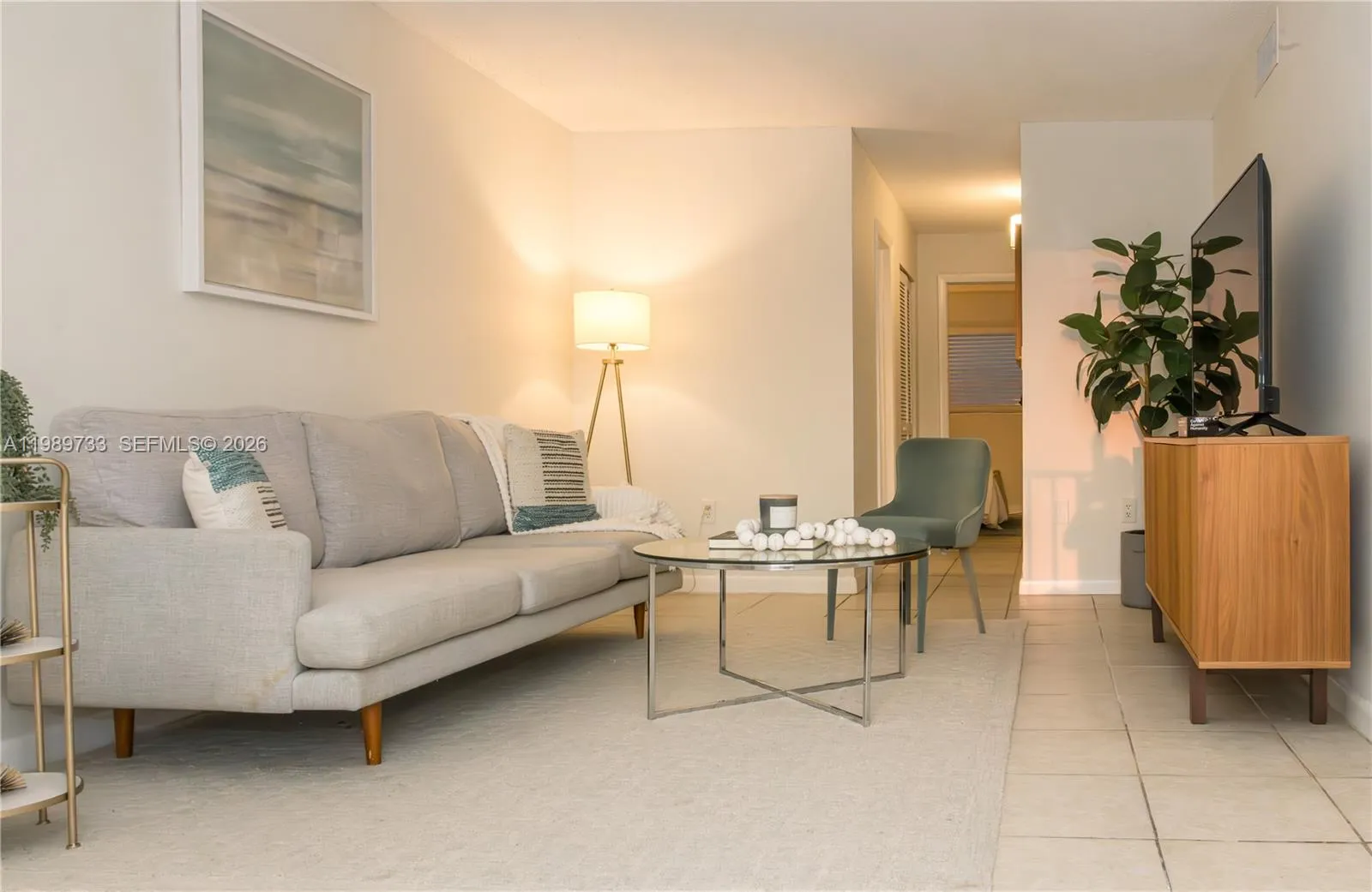 6675 W 4th Ave 203, Hialeah, Florida 33012, Hialeah, Florida 33012, 2 Bedrooms Bedrooms, ,1 BathroomBathrooms,Residential,For Sale,6675 W 4th Ave 203, Hialeah, Florida 33012,A11989733