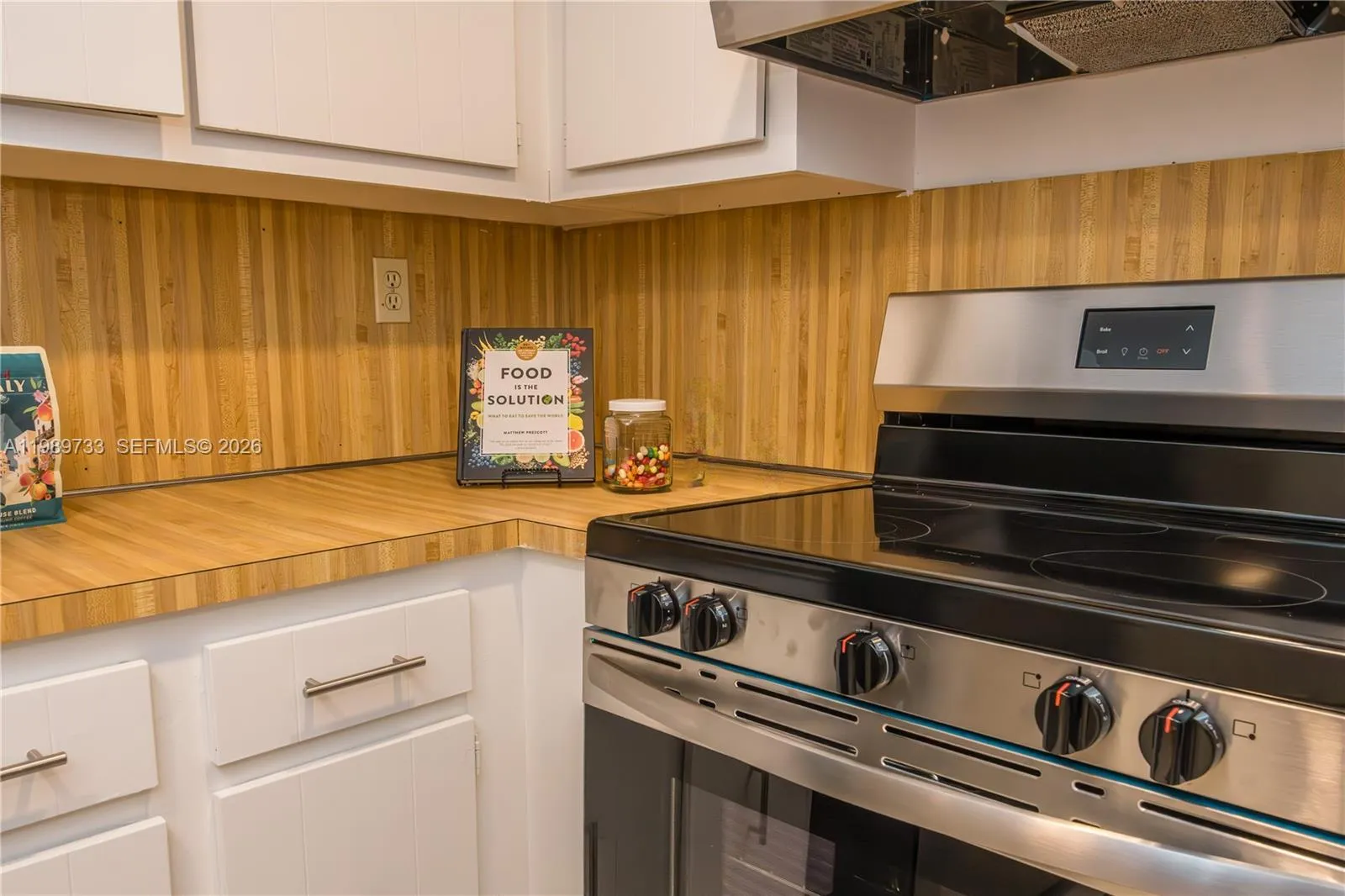 6675 W 4th Ave 203, Hialeah, Florida 33012, Hialeah, Florida 33012, 2 Bedrooms Bedrooms, ,1 BathroomBathrooms,Residential,For Sale,6675 W 4th Ave 203, Hialeah, Florida 33012,A11989733