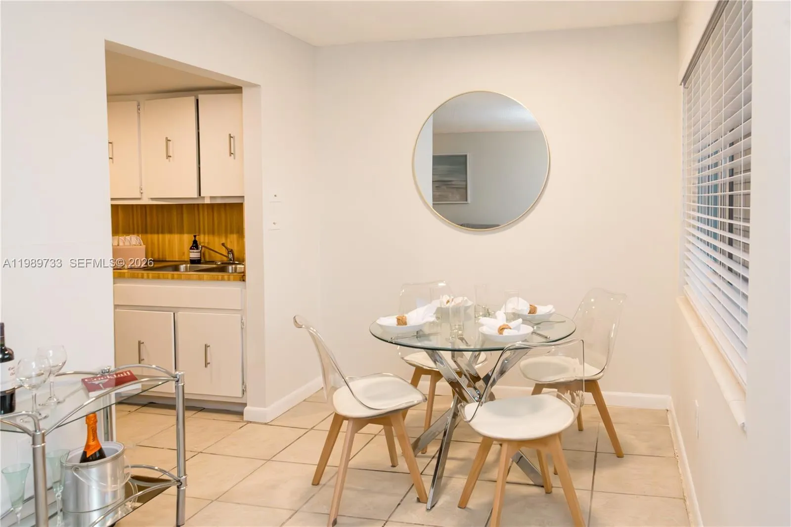 6675 W 4th Ave 203, Hialeah, Florida 33012, Hialeah, Florida 33012, 2 Bedrooms Bedrooms, ,1 BathroomBathrooms,Residential,For Sale,6675 W 4th Ave 203, Hialeah, Florida 33012,A11989733