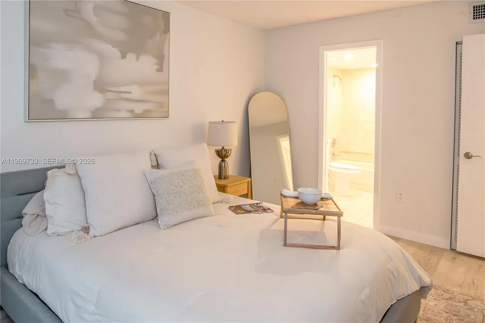 6675 W 4th Ave 203, Hialeah, Florida 33012, Hialeah, Florida 33012, 2 Bedrooms Bedrooms, ,1 BathroomBathrooms,Residential,For Sale,6675 W 4th Ave 203, Hialeah, Florida 33012,A11989733