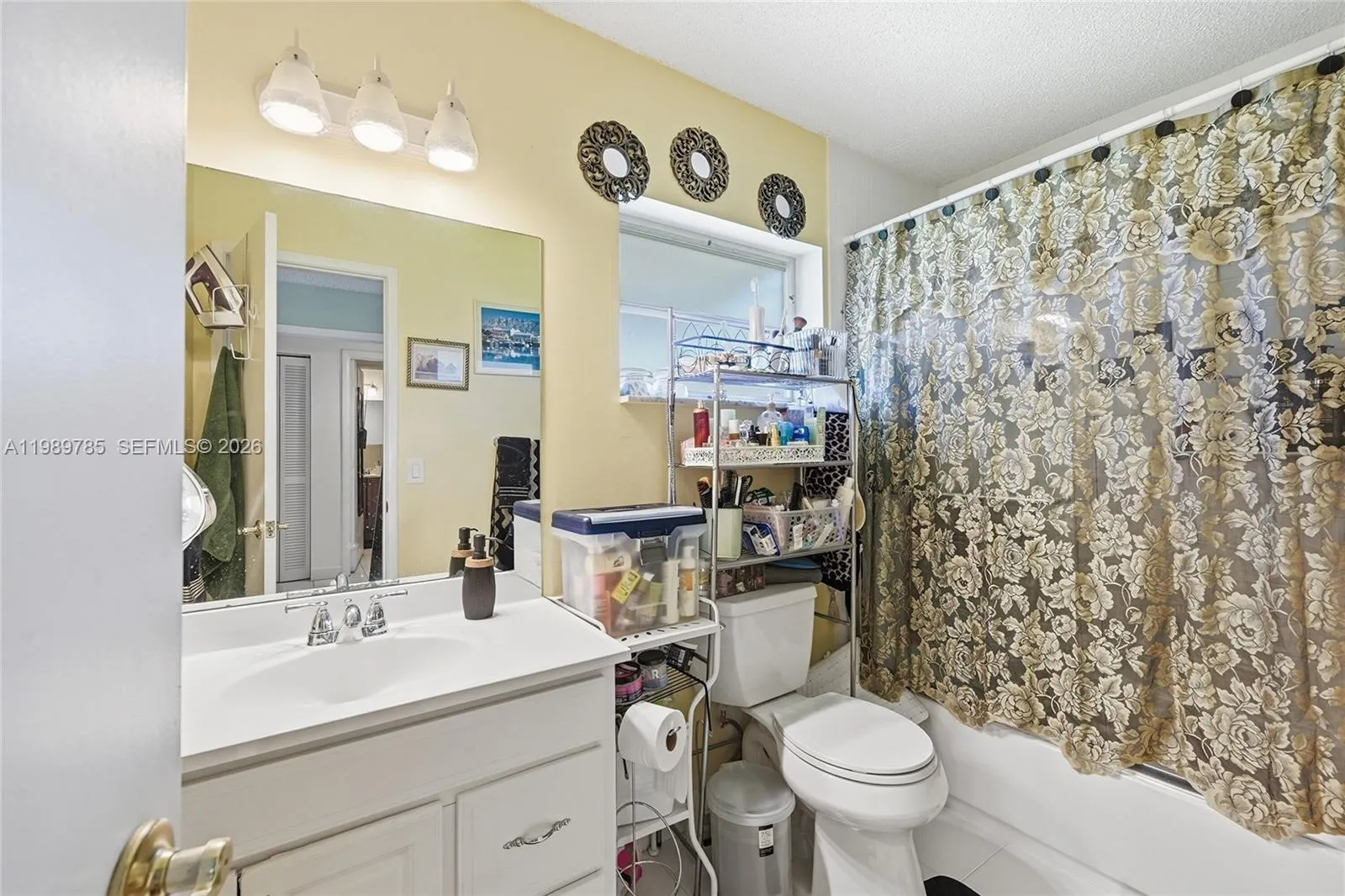 8431 Nw 12th St D68, Plantation, Florida 33322, Plantation, Florida 33322, 2 Bedrooms Bedrooms, ,2 BathroomsBathrooms,Residential,For Sale,8431 Nw 12th St D68, Plantation, Florida 33322,A11989785