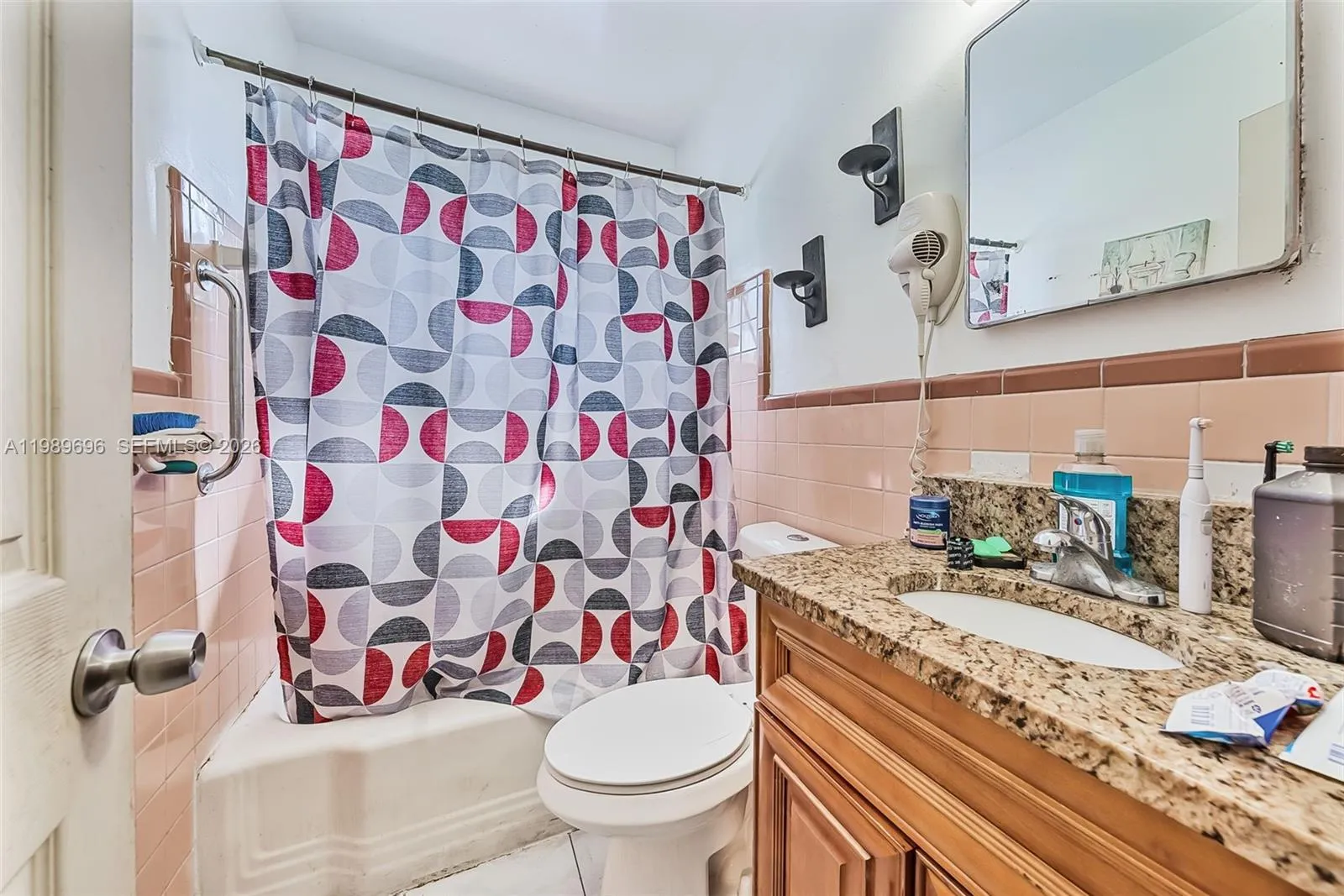 6703 - Full Bath