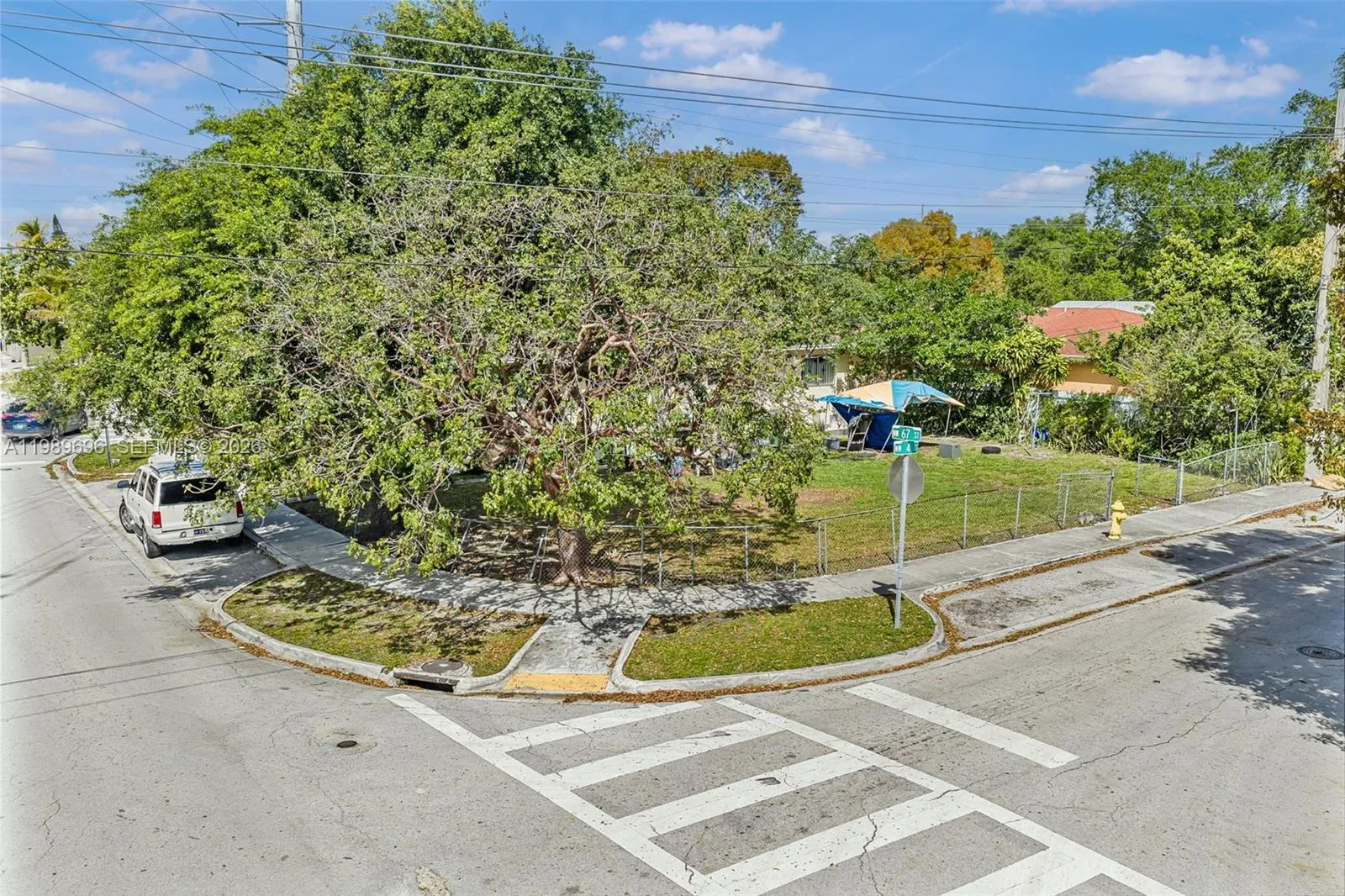 Corner + Double Lot