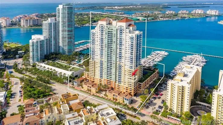 90 Alton Rd 803, Miami Beach, Florida 33139, Miami Beach, Florida 33139, 2 Bedrooms Bedrooms, ,2 BathroomsBathrooms,Residential,For Sale,90 Alton Rd 803, Miami Beach, Florida 33139,A11989267