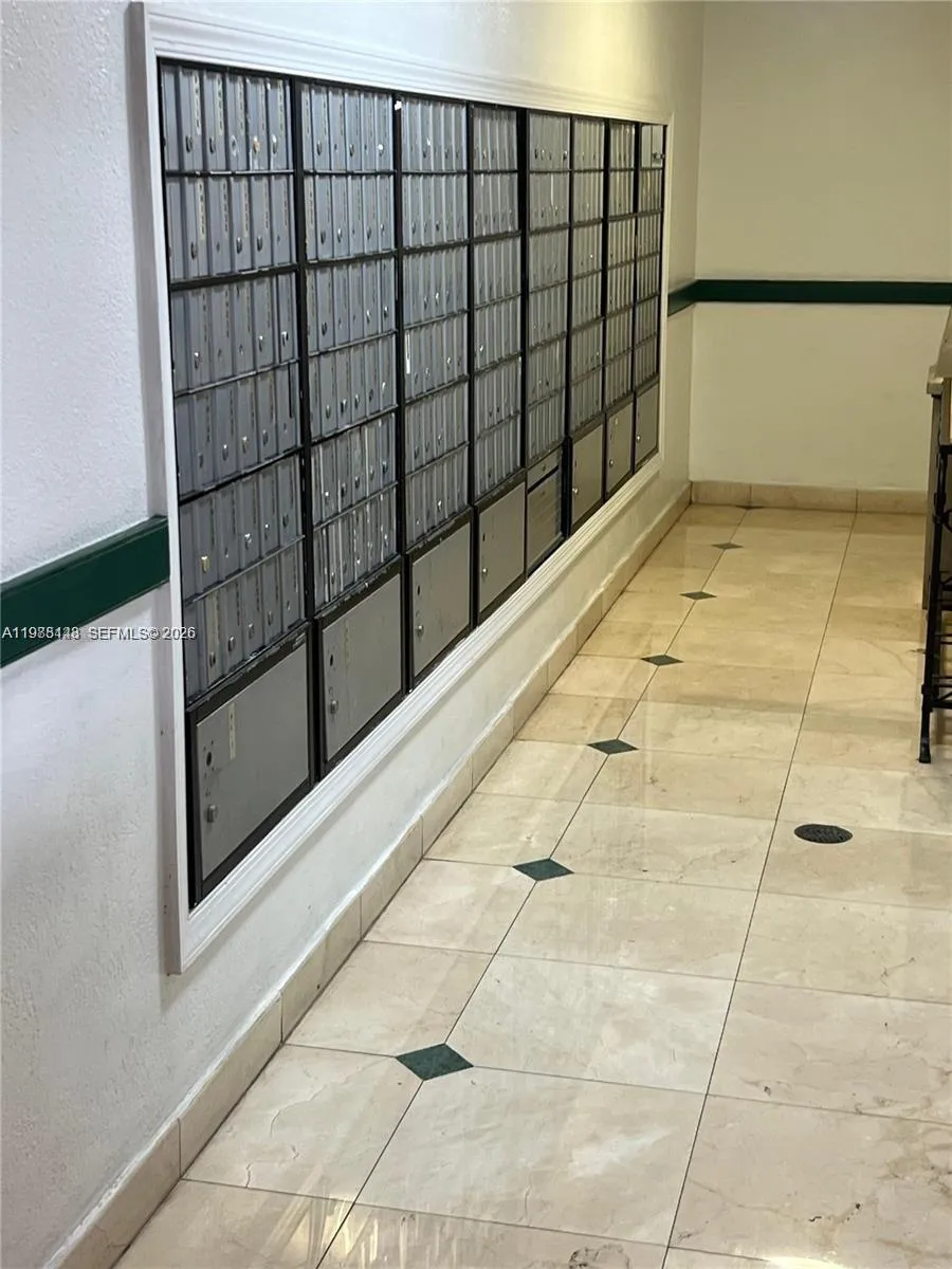 1351 Ne Miami Gardens Dr 703e, Miami, Florida 3317, Miami, Florida 33179, 1 Bedroom Bedrooms, ,1 BathroomBathrooms,Residential Lease,For Rent,1351 Ne Miami Gardens Dr 703e, Miami, Florida 3317,A11988148