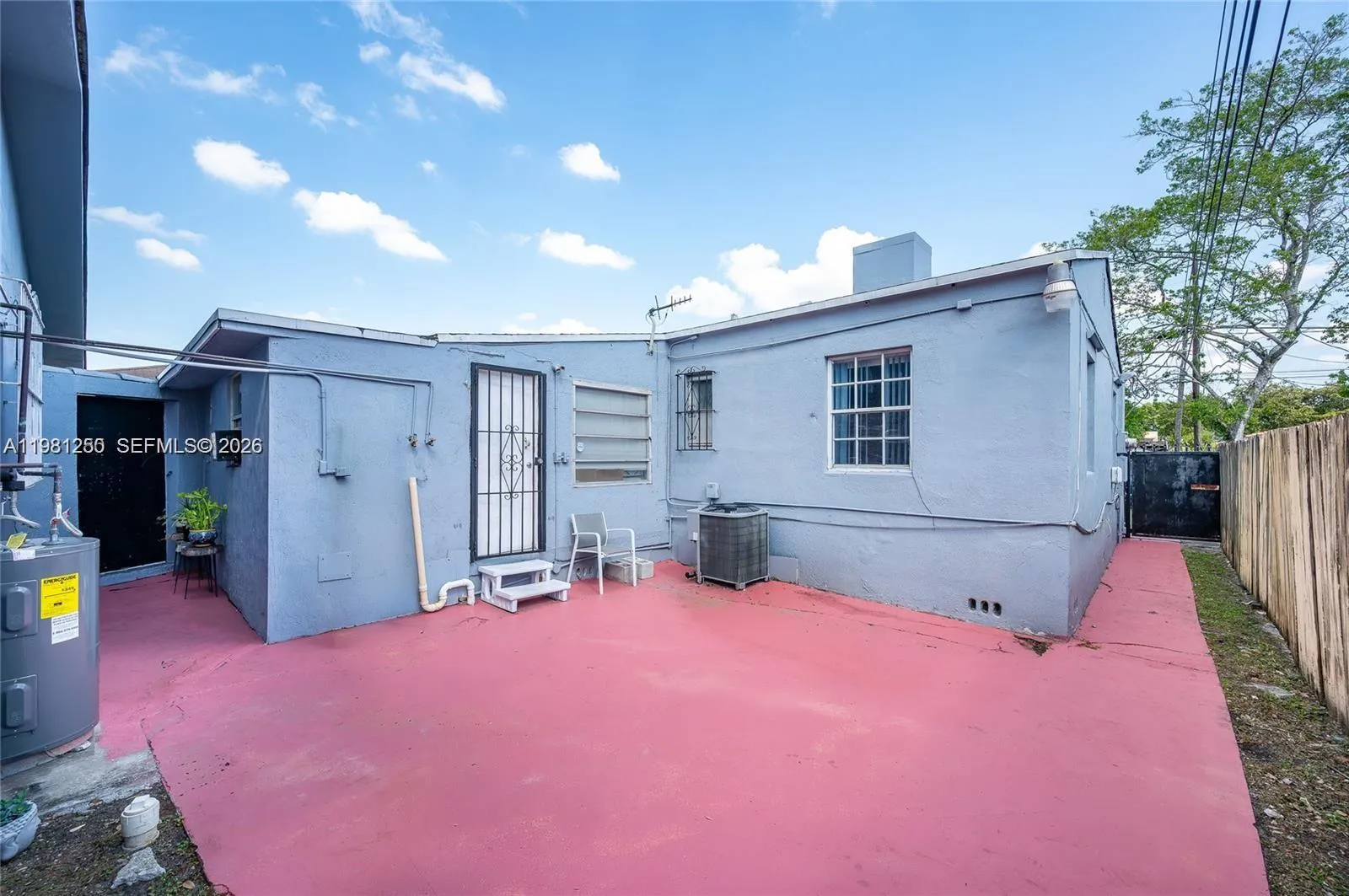 2610 Nw 33rd St, Miami, Florida 33142, Miami, Florida 33142, ,Residential Income,For Sale,2610 Nw 33rd St, Miami, Florida 33142,A11981250