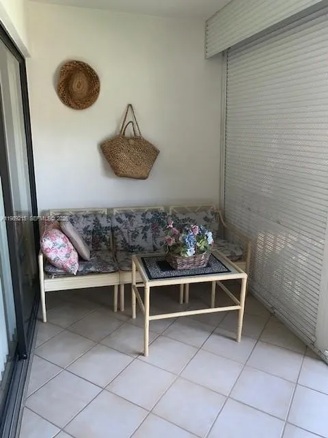 303 Racquet Club Rd 206, Weston, Florida 33326, Weston, Florida 33326, 2 Bedrooms Bedrooms, ,2 BathroomsBathrooms,Residential Lease,For Rent,303 Racquet Club Rd 206, Weston, Florida 33326,A11989215