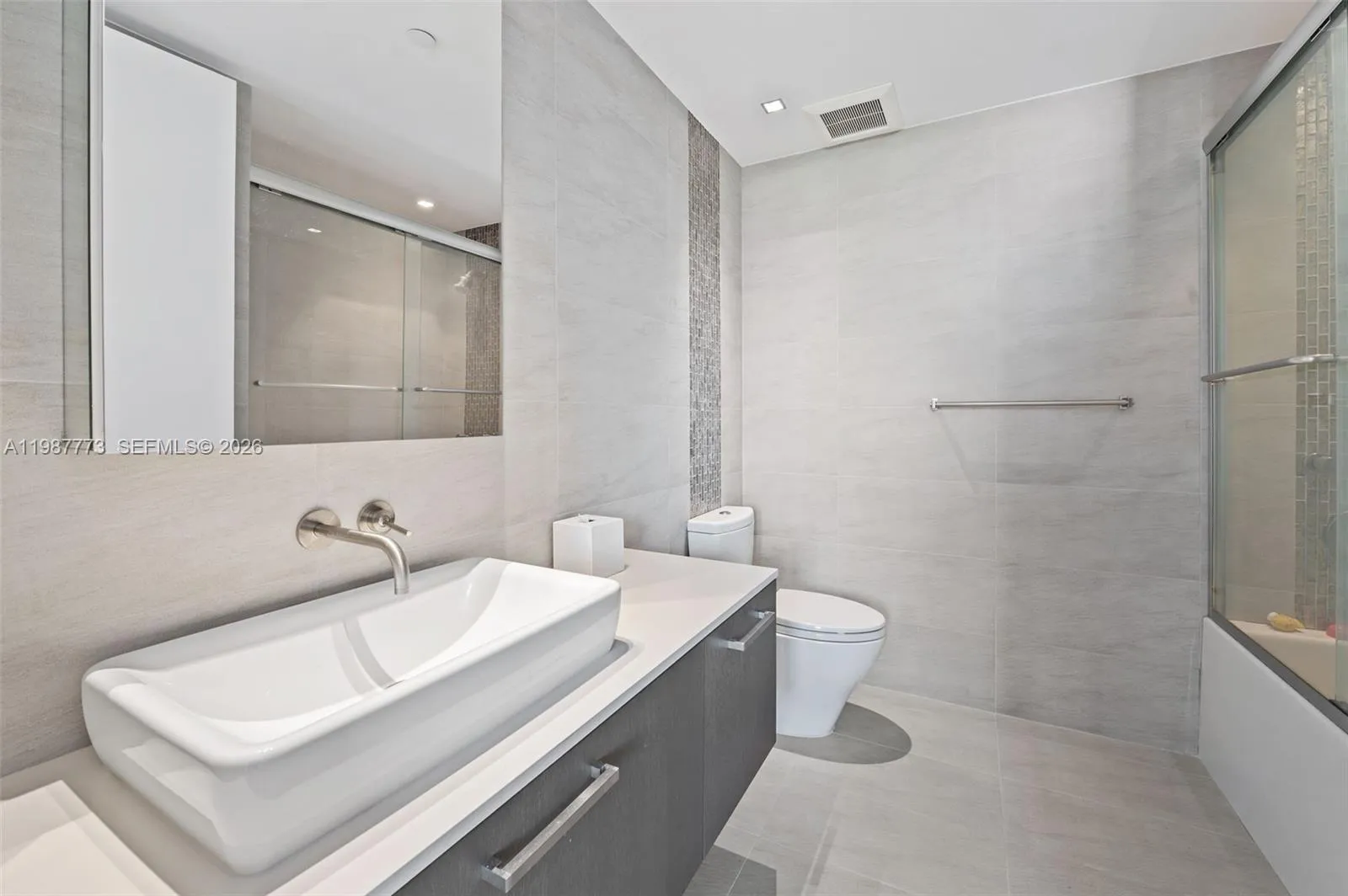 3535 Hiawatha Ave 502, Miami, Florida 33133, Miami, Florida 33133, 4 Bedrooms Bedrooms, ,5 BathroomsBathrooms,Residential,For Sale,3535 Hiawatha Ave 502, Miami, Florida 33133,A11987773