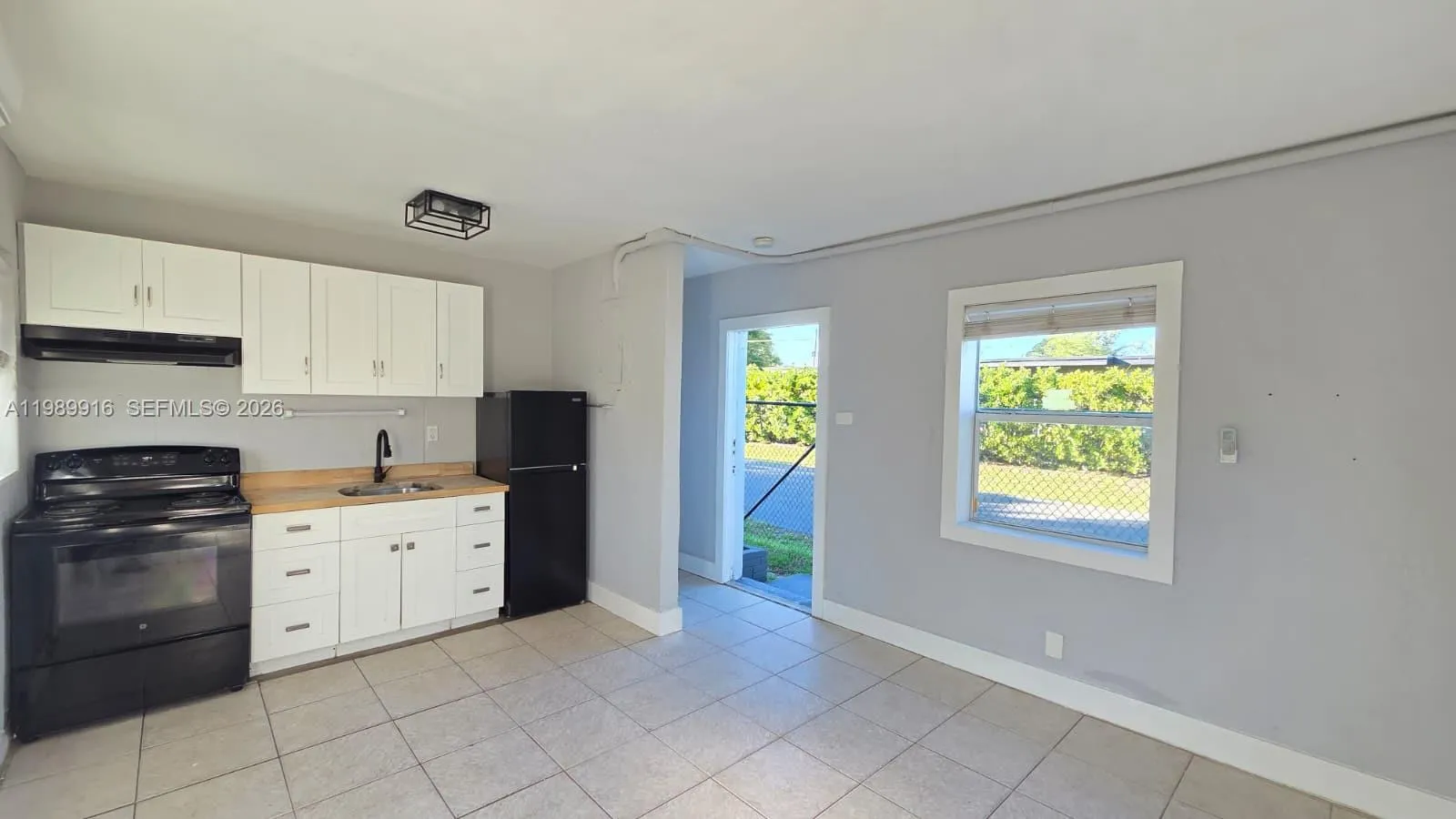 1430 Nw 7th St, Fort Lauderdale, Florida 33311, Fort Lauderdale, Florida 33311, 2 Bedrooms Bedrooms, ,1 BathroomBathrooms,Residential Lease,For Rent,1430 Nw 7th St, Fort Lauderdale, Florida 33311,A11989916