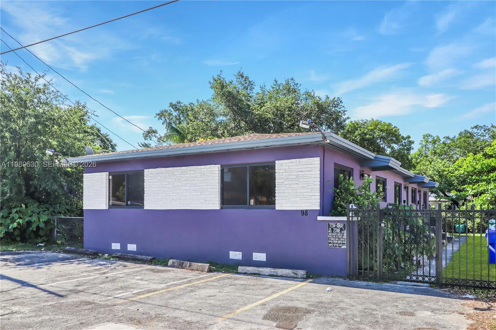 98 Ne 71st St 2, Miami, Florida 33138, Miami, Florida 33138, 1 Bedroom Bedrooms, ,1 BathroomBathrooms,Residential Lease,For Rent,98 Ne 71st St 2, Miami, Florida 33138,A11989630