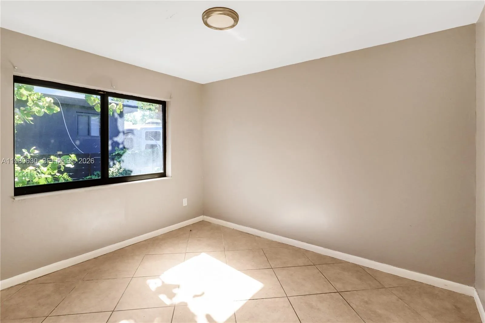 98 Ne 71st St 2, Miami, Florida 33138, Miami, Florida 33138, 1 Bedroom Bedrooms, ,1 BathroomBathrooms,Residential Lease,For Rent,98 Ne 71st St 2, Miami, Florida 33138,A11989630