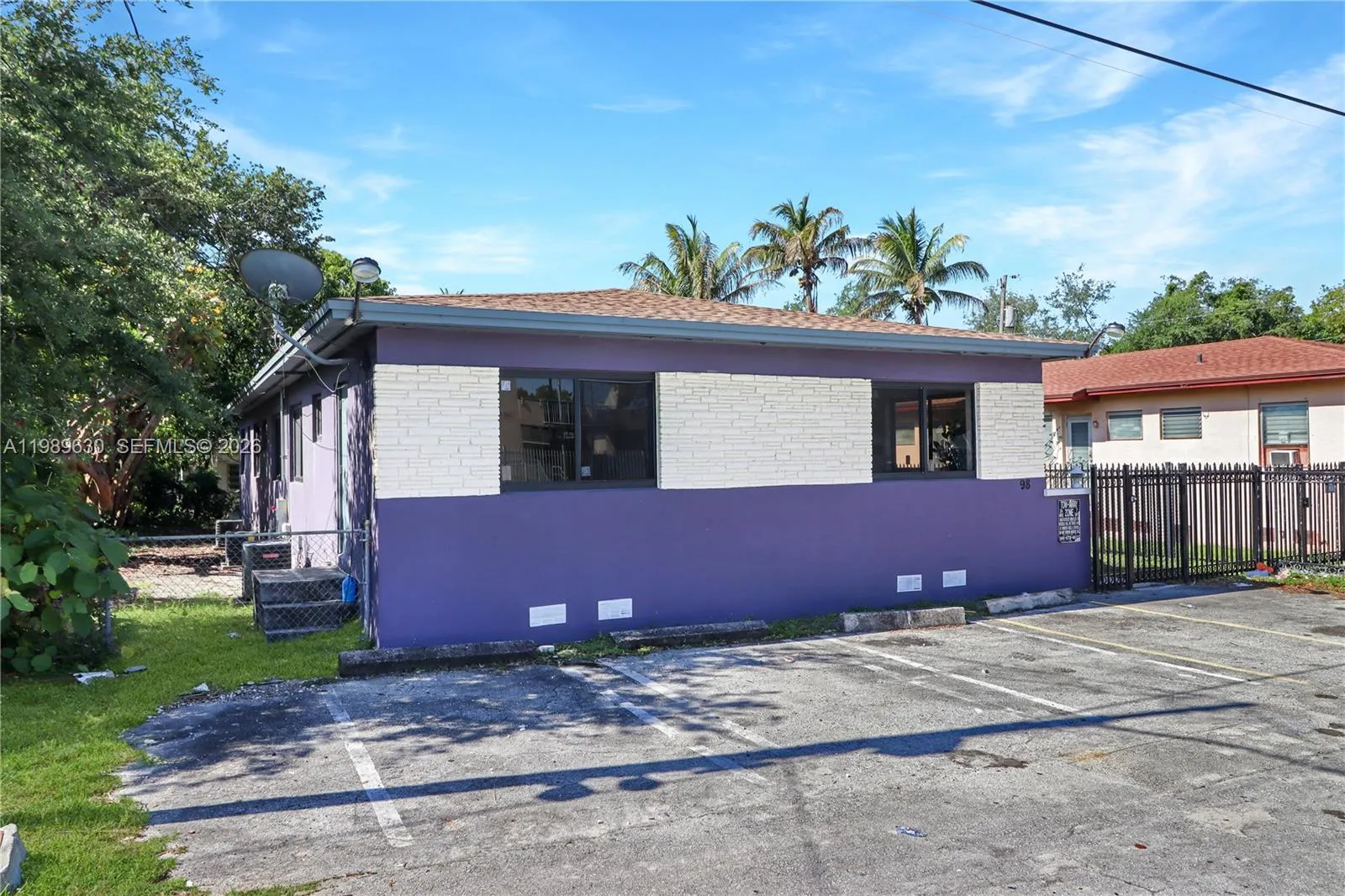 98 Ne 71st St 2, Miami, Florida 33138, Miami, Florida 33138, 1 Bedroom Bedrooms, ,1 BathroomBathrooms,Residential Lease,For Rent,98 Ne 71st St 2, Miami, Florida 33138,A11989630