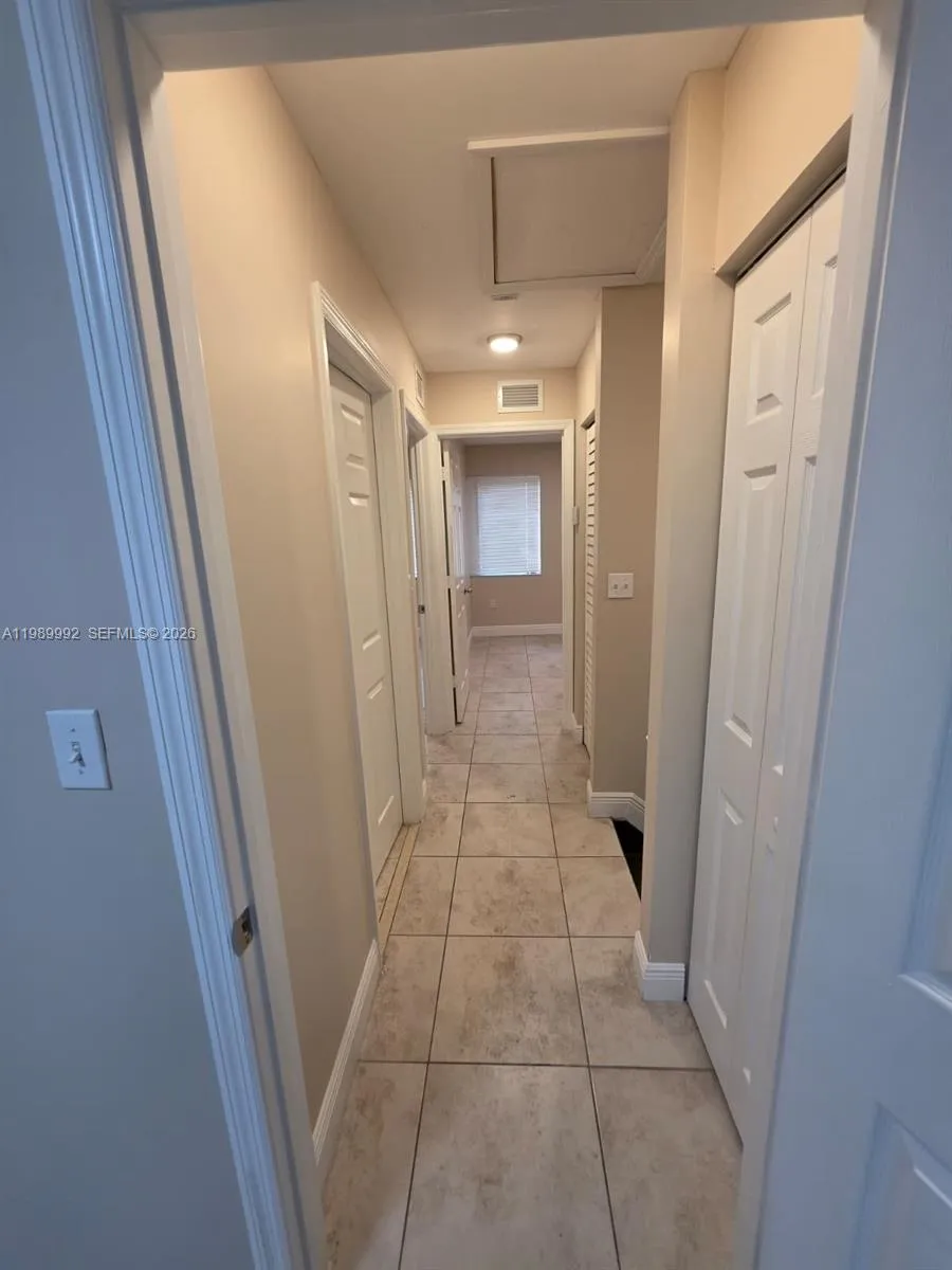 1990 Nw 4th Ct 7, Miami, Florida 33136, Miami, Florida 33136, 3 Bedrooms Bedrooms, ,1 BathroomBathrooms,Residential,For Sale,1990 Nw 4th Ct 7, Miami, Florida 33136,A11989992