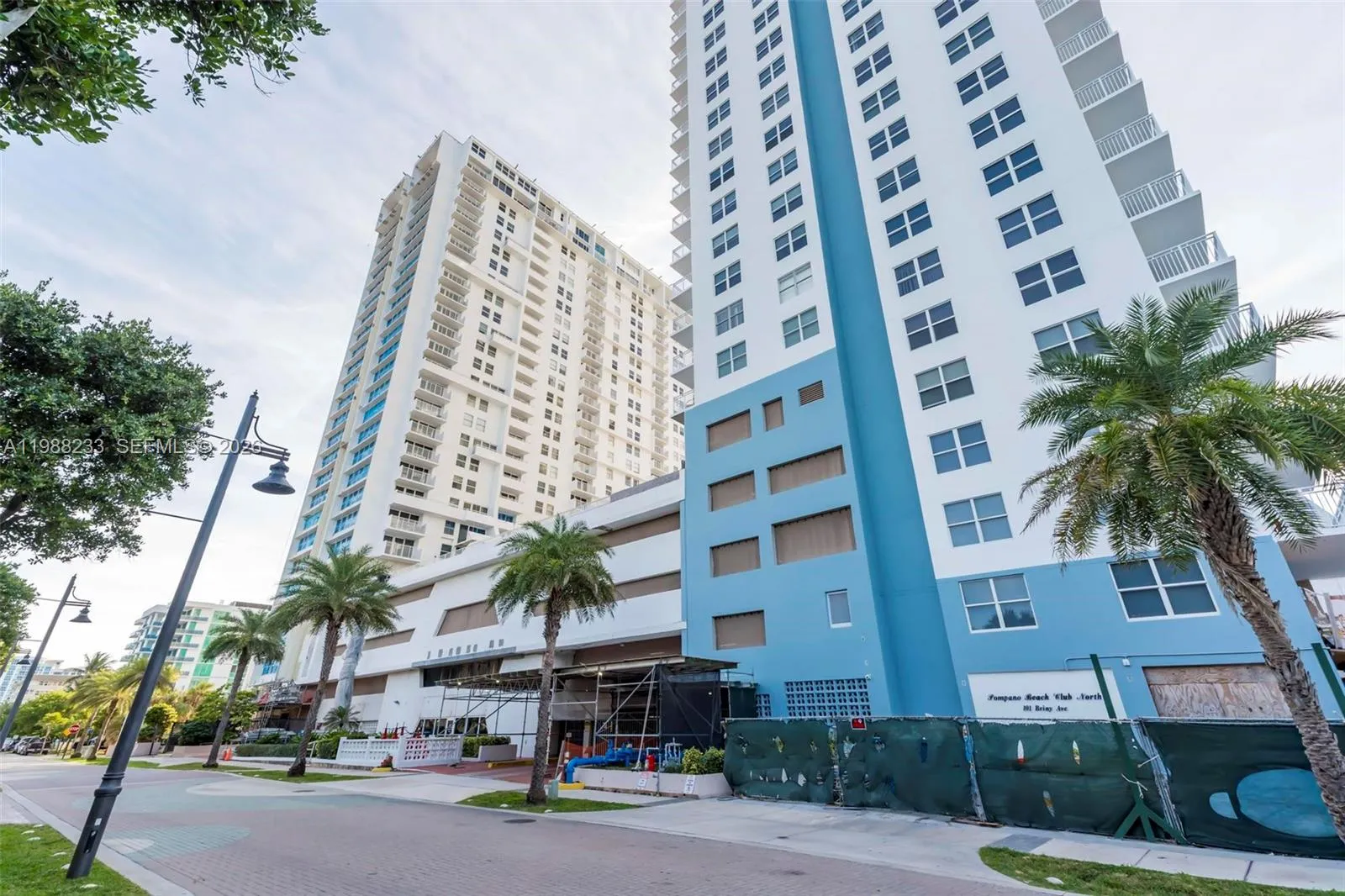 111 Briny Ave 27-01, Pompano Beach, Florida 33062, Pompano Beach, Florida 33062, 2 Bedrooms Bedrooms, ,2 BathroomsBathrooms,Residential Lease,For Rent,111 Briny Ave 27-01, Pompano Beach, Florida 33062,A11988233
