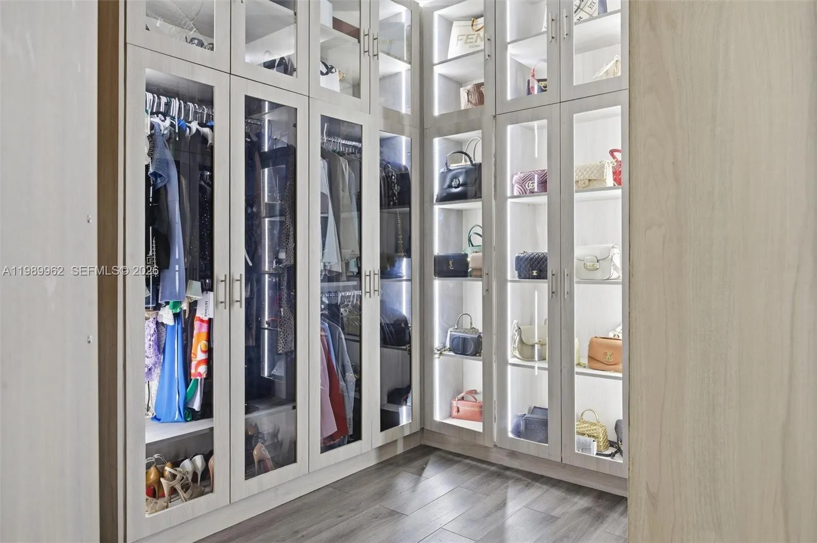 10319 Nw 30th Ter, Doral, Florida 33172, Doral, Florida 33172, 3 Bedrooms Bedrooms, ,2 BathroomsBathrooms,Residential,For Sale,10319 Nw 30th Ter, Doral, Florida 33172,A11989962