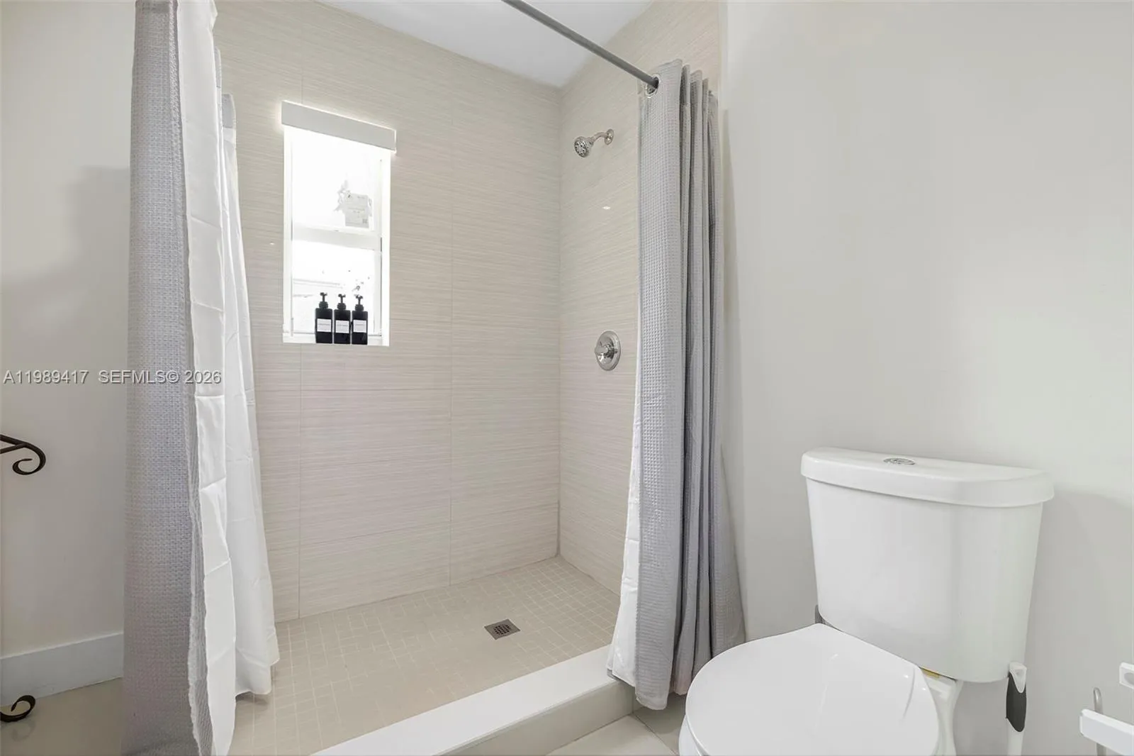 1924 Sw 20th St 0, Miami, Florida 33145, Miami, Florida 33145, 4 Bedrooms Bedrooms, ,2 BathroomsBathrooms,Residential Lease,For Rent,1924 Sw 20th St 0, Miami, Florida 33145,A11989417