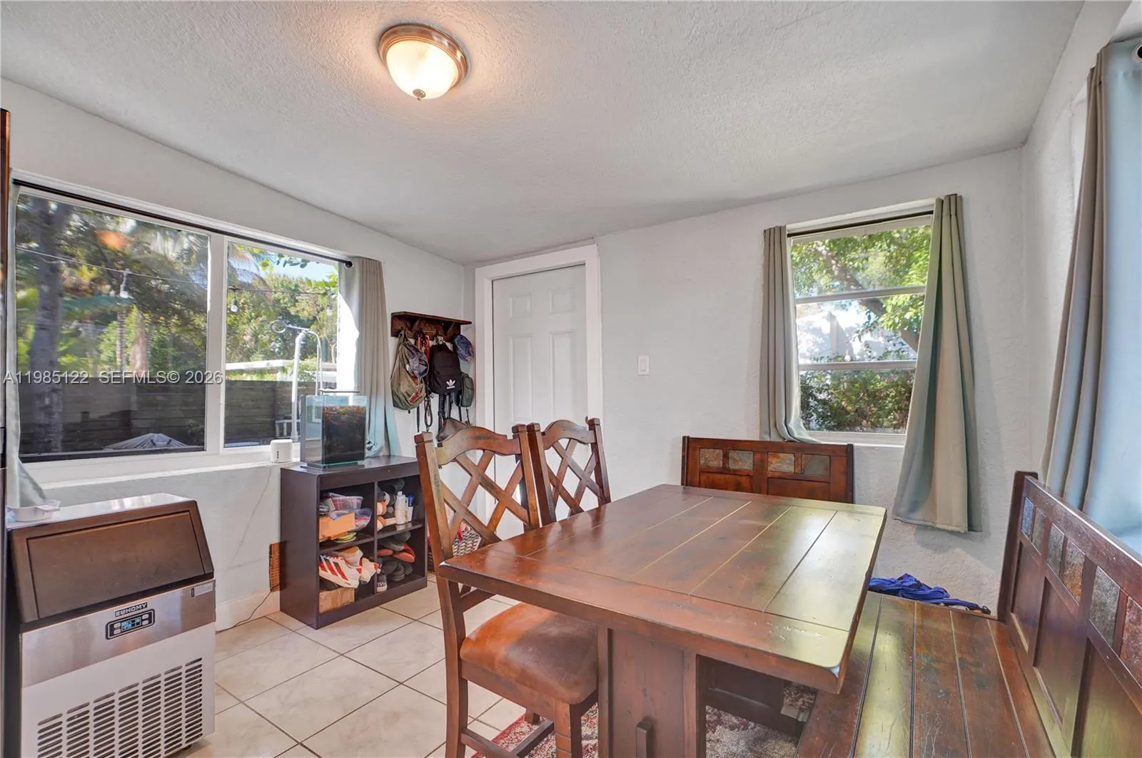 6420 Sw 58th Pl, South Miami, Florida 33143, South Miami, Florida 33143, 2 Bedrooms Bedrooms, ,1 BathroomBathrooms,Residential,For Sale,6420 Sw 58th Pl, South Miami, Florida 33143,A11985122