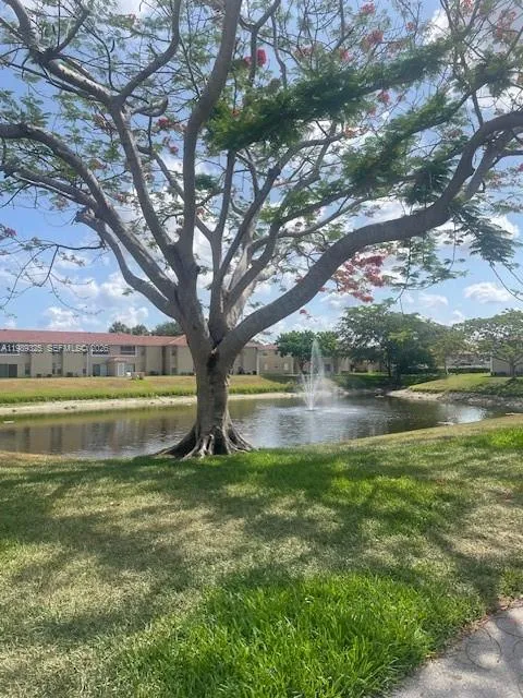 1030 Twin Lakes Dr 21-h, Coral Springs, Florida 33, Coral Springs, Florida 33071, 2 Bedrooms Bedrooms, ,2 BathroomsBathrooms,Residential,For Sale,1030 Twin Lakes Dr 21-h, Coral Springs, Florida 33,A11989325