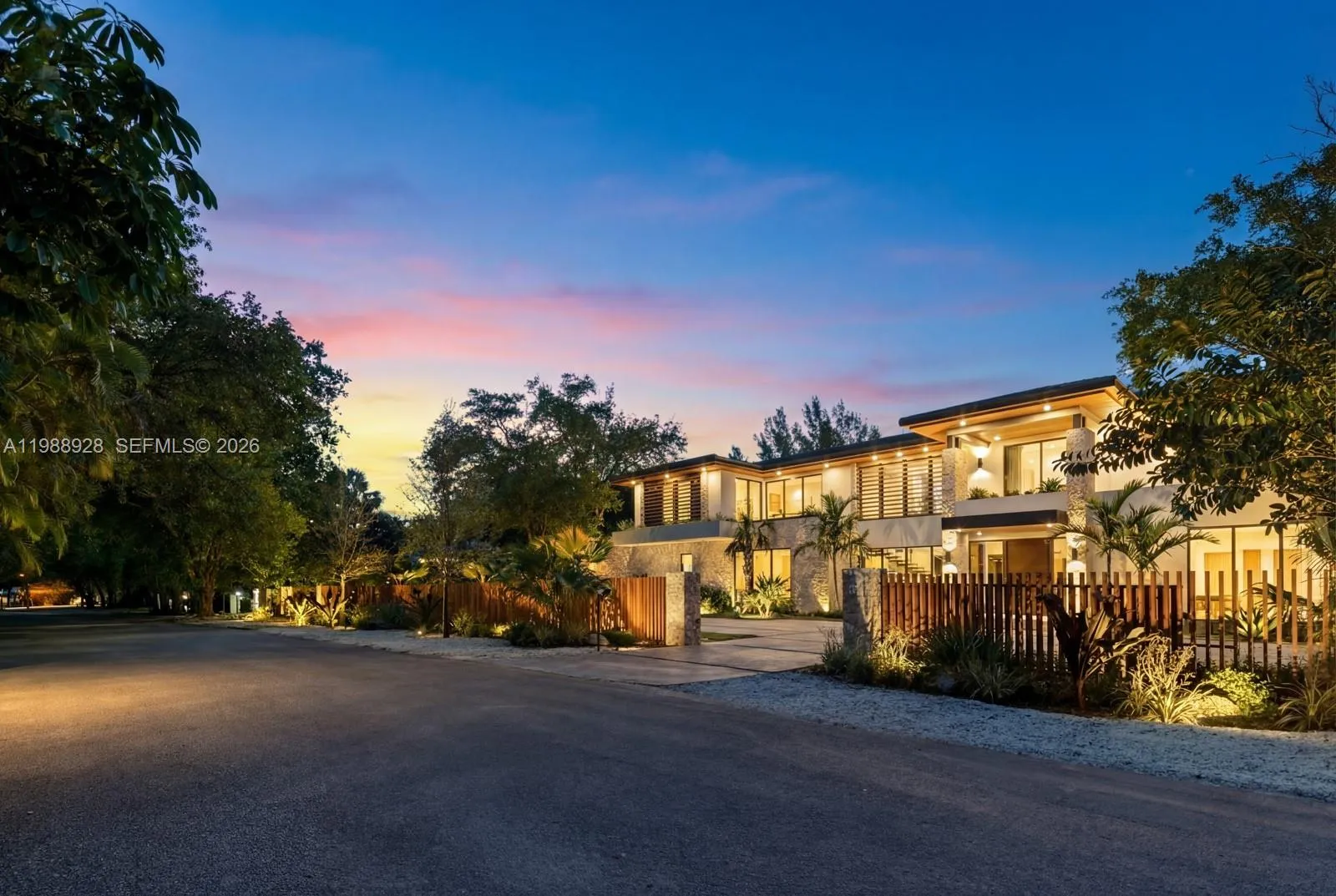 5545 Sw 81st Ter, Miami, Florida 33143, Miami, Florida 33143, 7 Bedrooms Bedrooms, ,7 BathroomsBathrooms,Residential,For Sale,5545 Sw 81st Ter, Miami, Florida 33143,A11988928