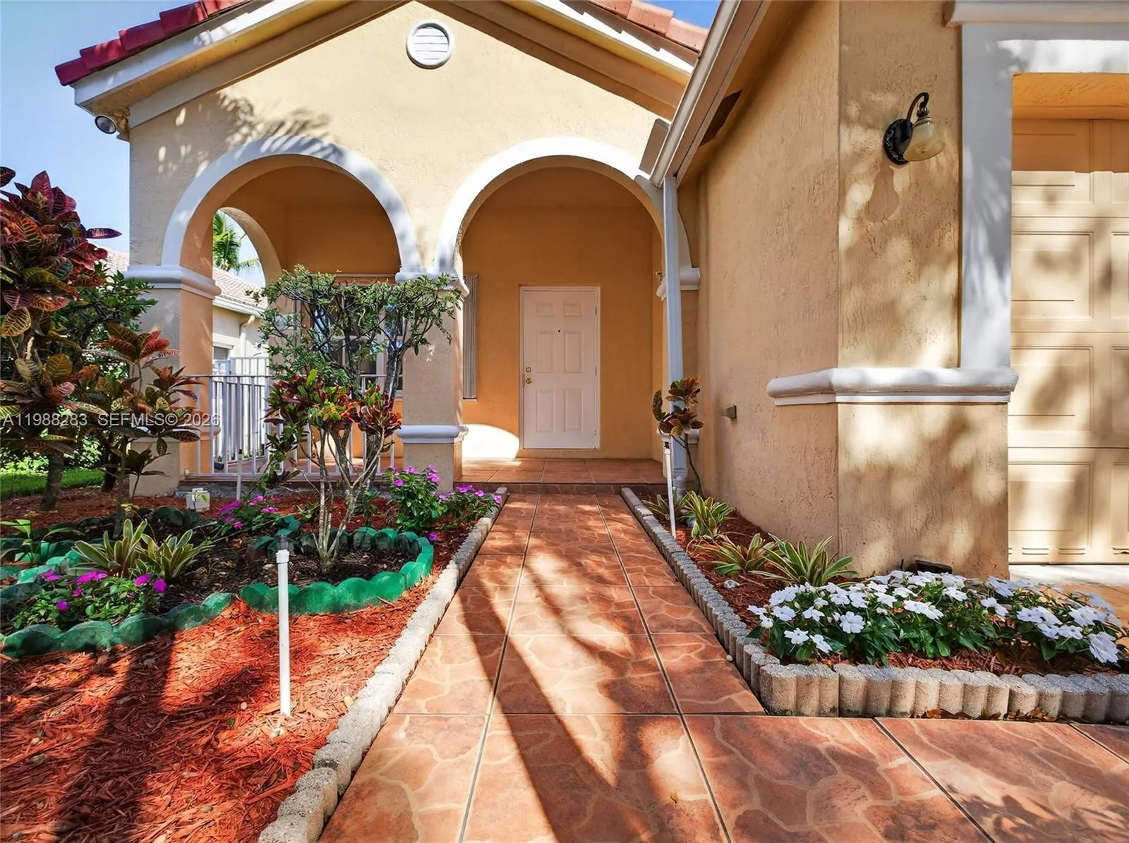 4317 Se Willow Ridge Dr, Weston, Florida 33331, Weston, Florida 33331, 3 Bedrooms Bedrooms, ,2 BathroomsBathrooms,Residential,For Sale,4317 Se Willow Ridge Dr, Weston, Florida 33331,A11988283