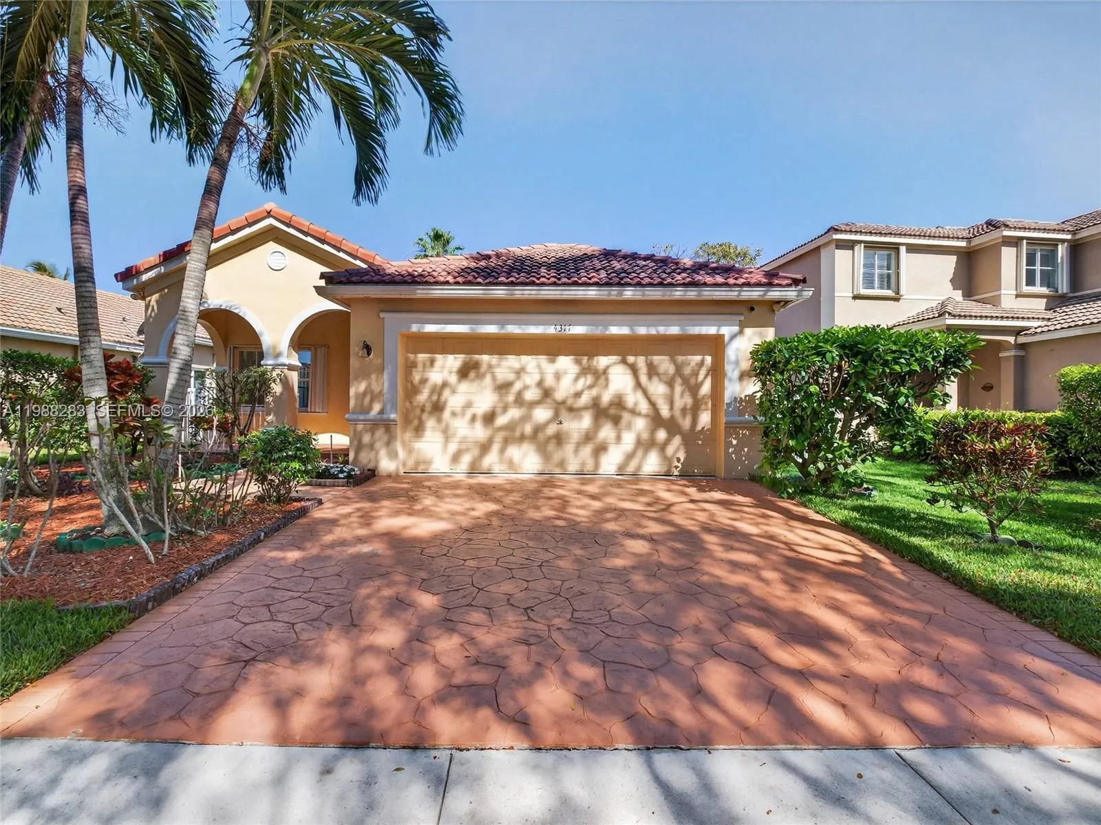 4317 Se Willow Ridge Dr, Weston, Florida 33331, Weston, Florida 33331, 3 Bedrooms Bedrooms, ,2 BathroomsBathrooms,Residential,For Sale,4317 Se Willow Ridge Dr, Weston, Florida 33331,A11988283