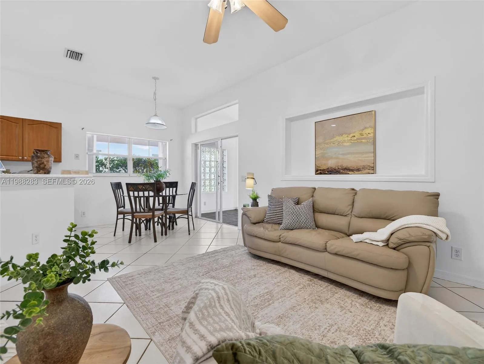 4317 Se Willow Ridge Dr, Weston, Florida 33331, Weston, Florida 33331, 3 Bedrooms Bedrooms, ,2 BathroomsBathrooms,Residential,For Sale,4317 Se Willow Ridge Dr, Weston, Florida 33331,A11988283