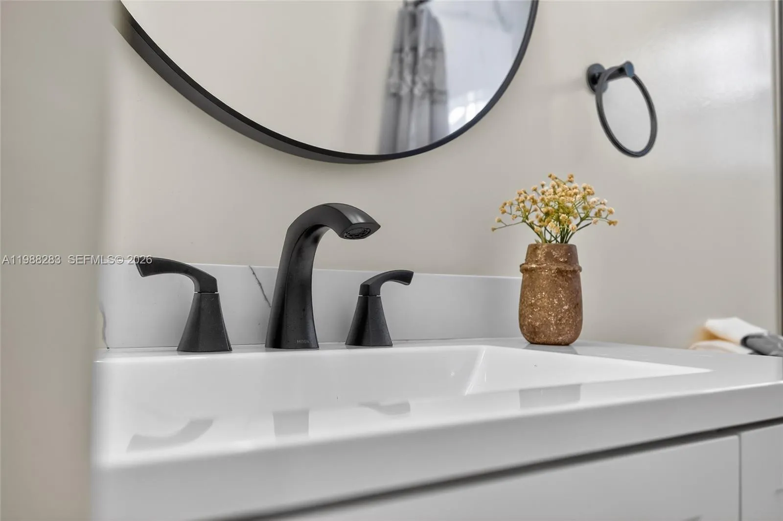 2nd Bathroom-A nice touch