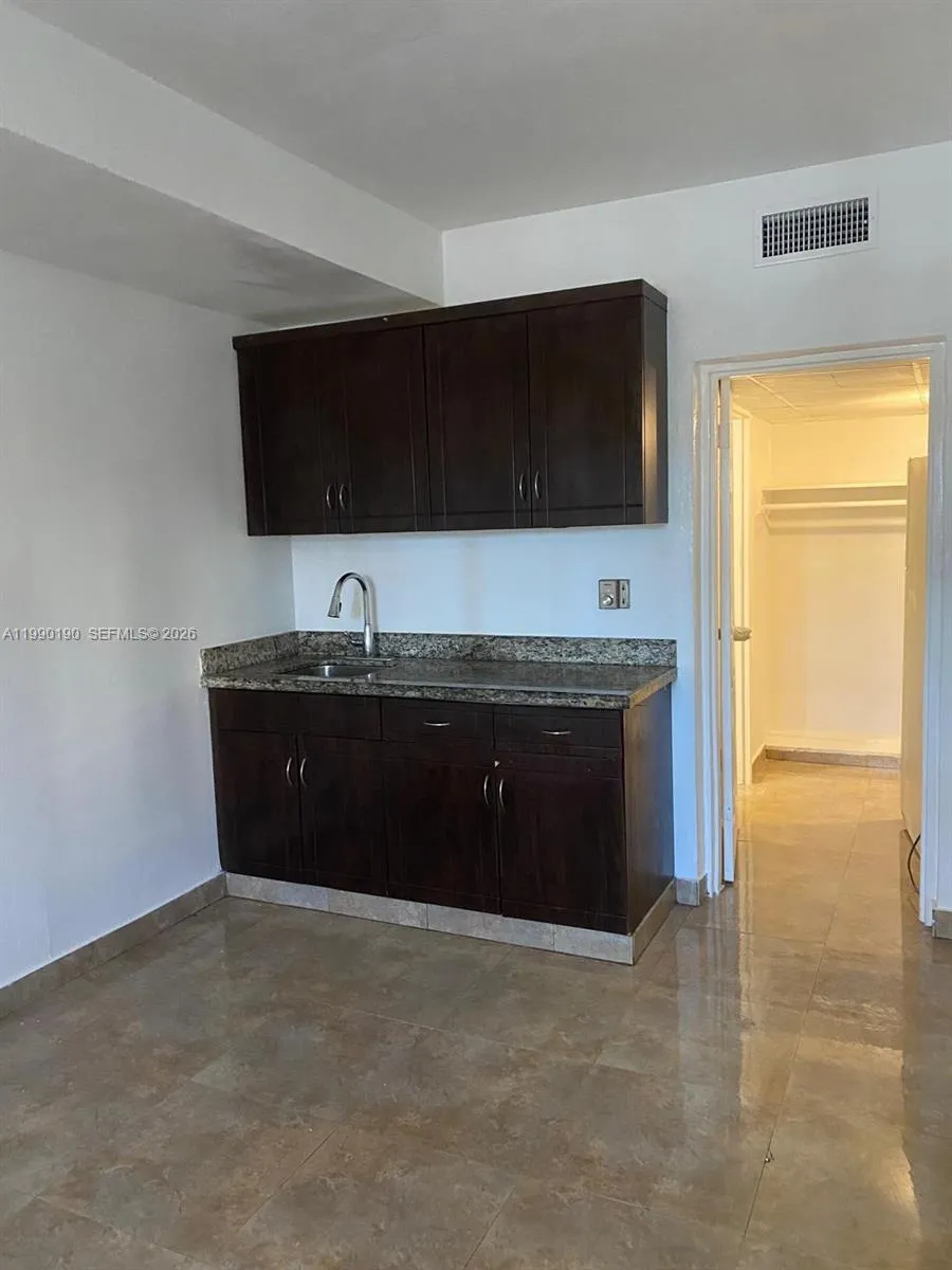 26 Diplomat Pkwy 2208, Hallandale Beach, Florida 3, Hallandale Beach, Florida 33009, ,1 BathroomBathrooms,Residential Lease,For Rent,26 Diplomat Pkwy 2208, Hallandale Beach, Florida 3,A11990190 26 Diplomat Pkwy 2208, Hallandale Beach, Florida 3, Hallandale Beach, Florida 33009, ,1 BathroomBathrooms,Residential Lease,For Rent,26 Diplomat Pkwy 2208, Hallandale Beach, Florida 3,A11990190