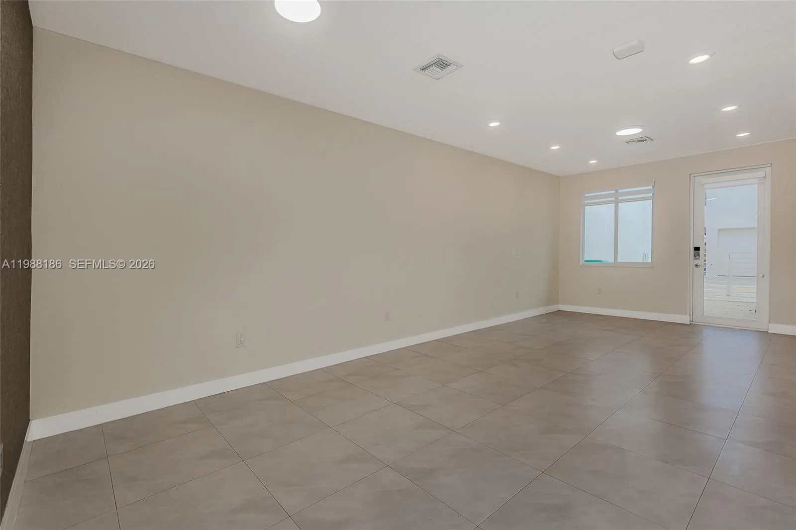 10460 Nw 67th St, Doral, Florida 33178, Doral, Florida 33178, 4 Bedrooms Bedrooms, ,3 BathroomsBathrooms,Residential,For Sale,10460 Nw 67th St, Doral, Florida 33178,A11988186
