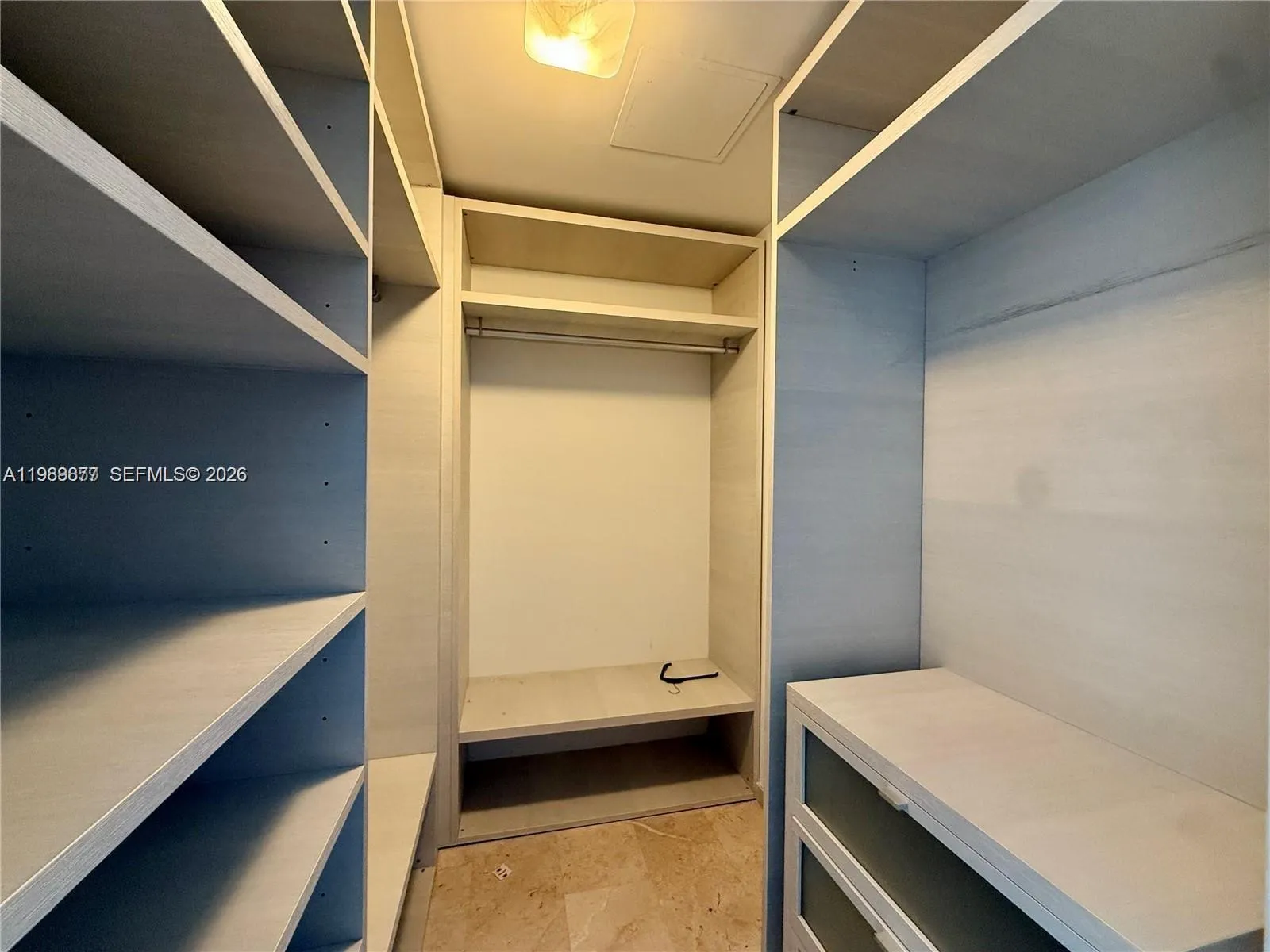 88 Sw 7th St 1808, Miami, Florida 33130, Miami, Florida 33130, 1 Bedroom Bedrooms, ,1 BathroomBathrooms,Residential Lease,For Rent,88 Sw 7th St 1808, Miami, Florida 33130,A11989877