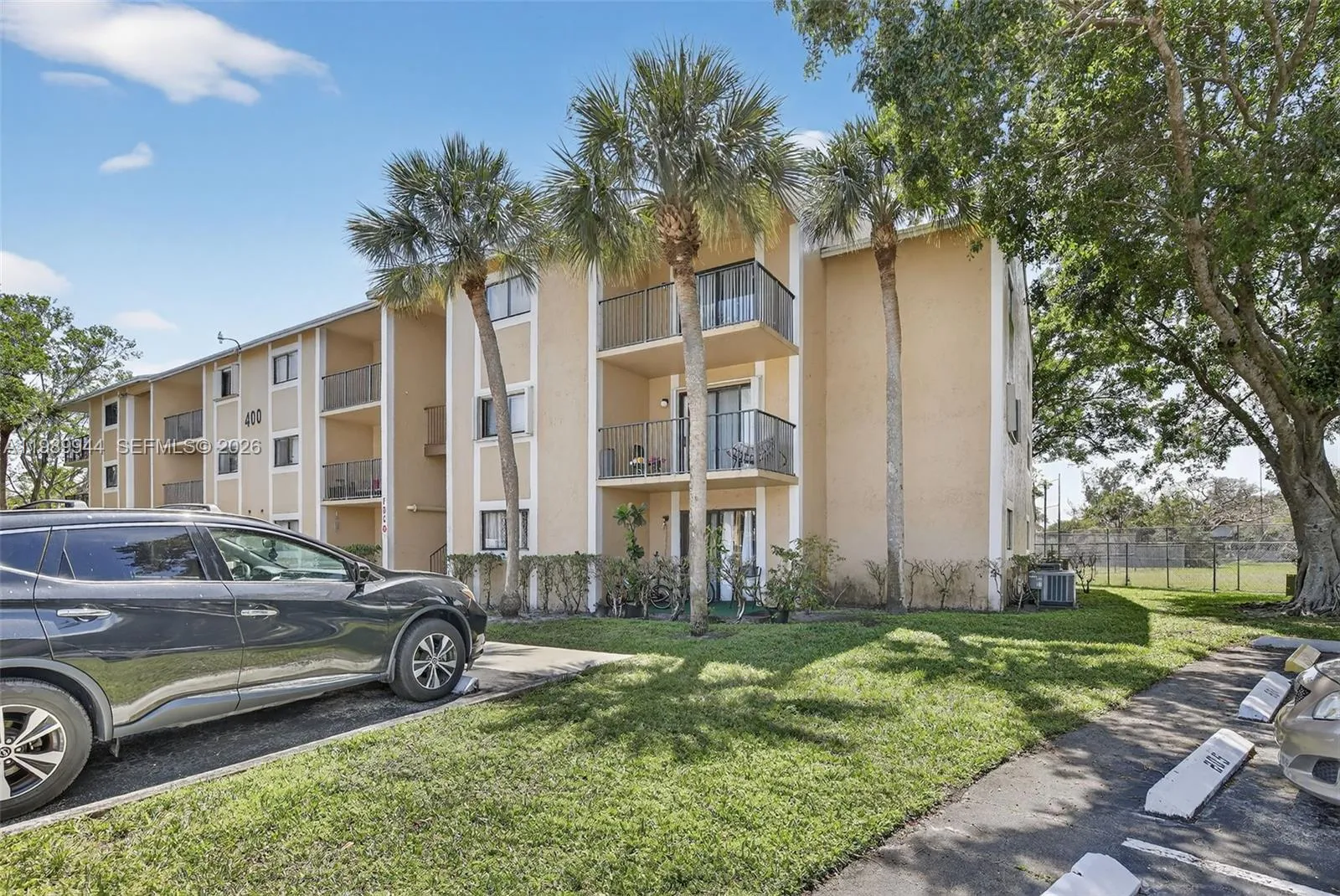 400 W Palm Cir W 306, Pembroke Pines, Florida 3302, Pembroke Pines, Florida 33025, 2 Bedrooms Bedrooms, ,2 BathroomsBathrooms,Residential Lease,For Rent,400 W Palm Cir W 306, Pembroke Pines, Florida 3302,A11989944