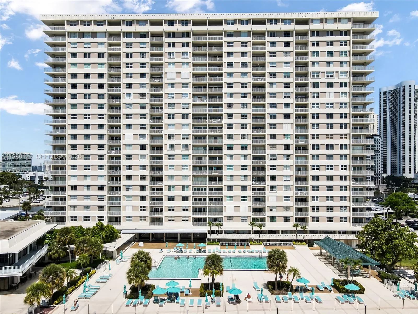 300 Bayview Dr 307, Sunny Isles Beach, Florida 331, Sunny Isles Beach, Florida 33160, 2 Bedrooms Bedrooms, ,2 BathroomsBathrooms,Residential Lease,For Rent,300 Bayview Dr 307, Sunny Isles Beach, Florida 331,A11989122